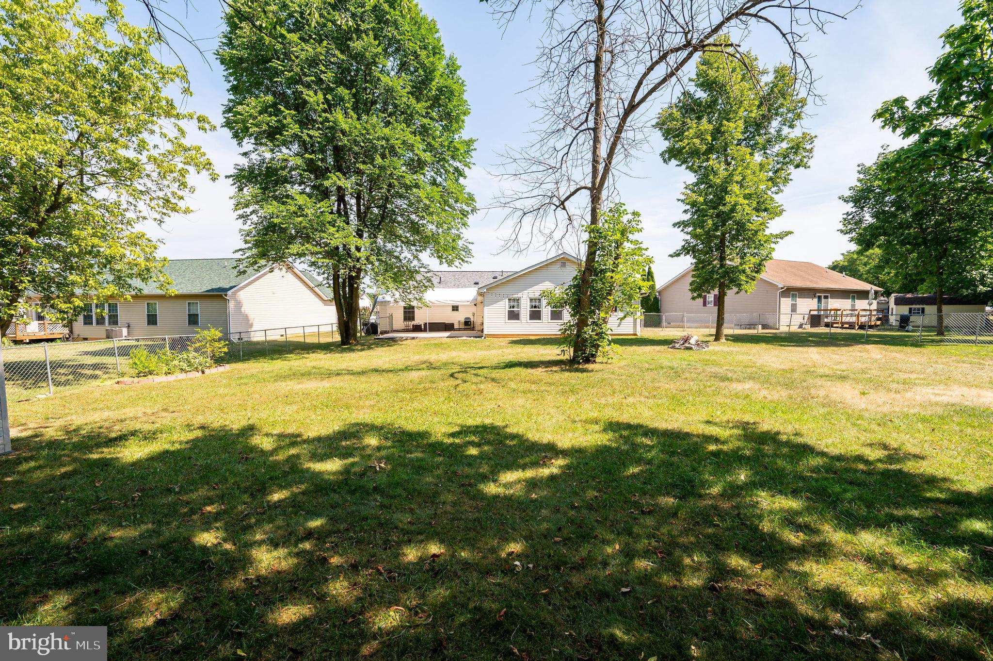 PINE GROVE ESTATES - Residential