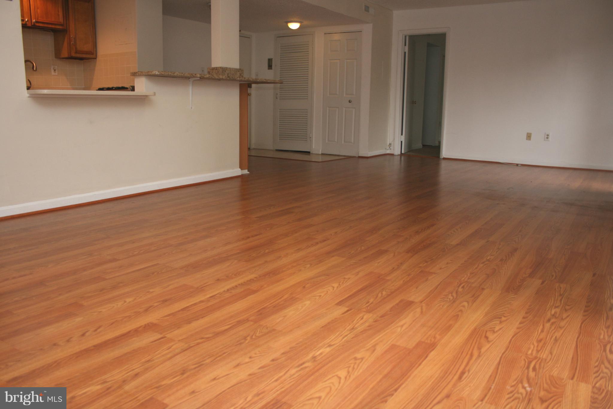 PENTAGON CITY - Residential