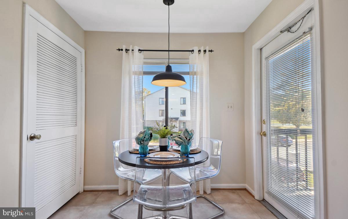 BATTERY HEIGHTS - Residential Lease