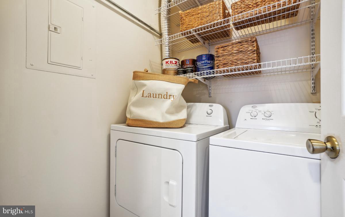 BATTERY HEIGHTS - Residential Lease