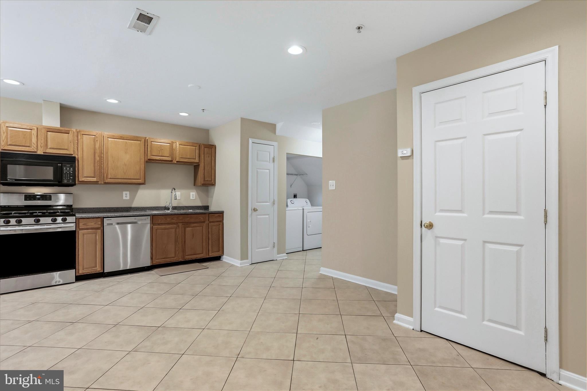 WHITTIER POND - Residential