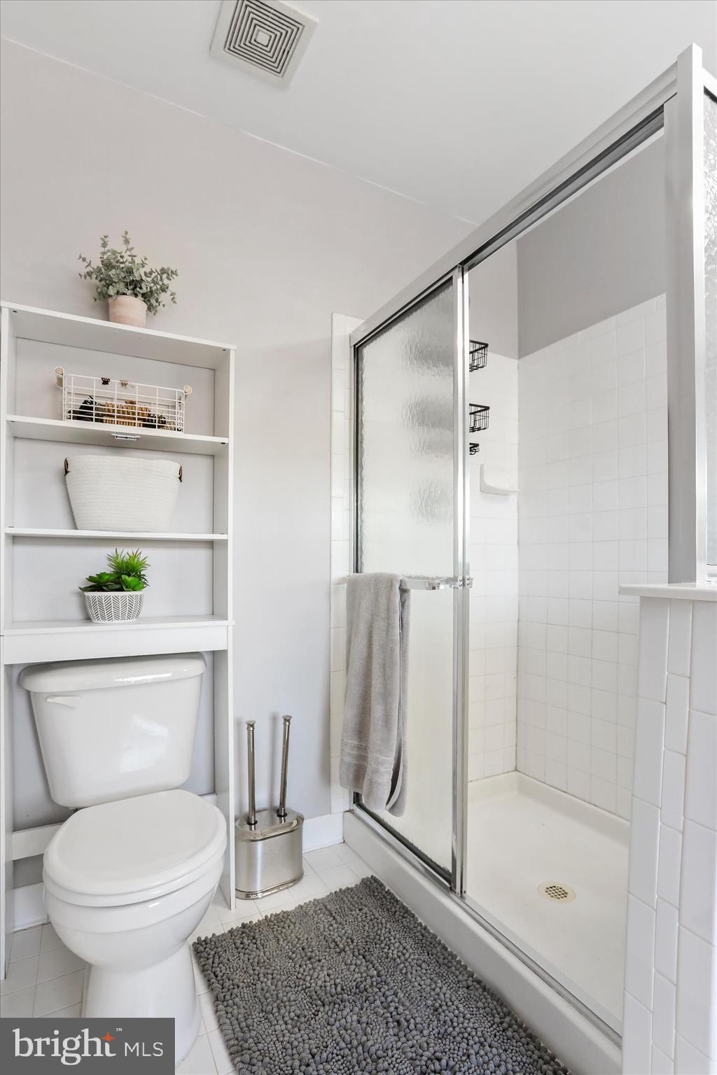 WHITTIER POND - Residential