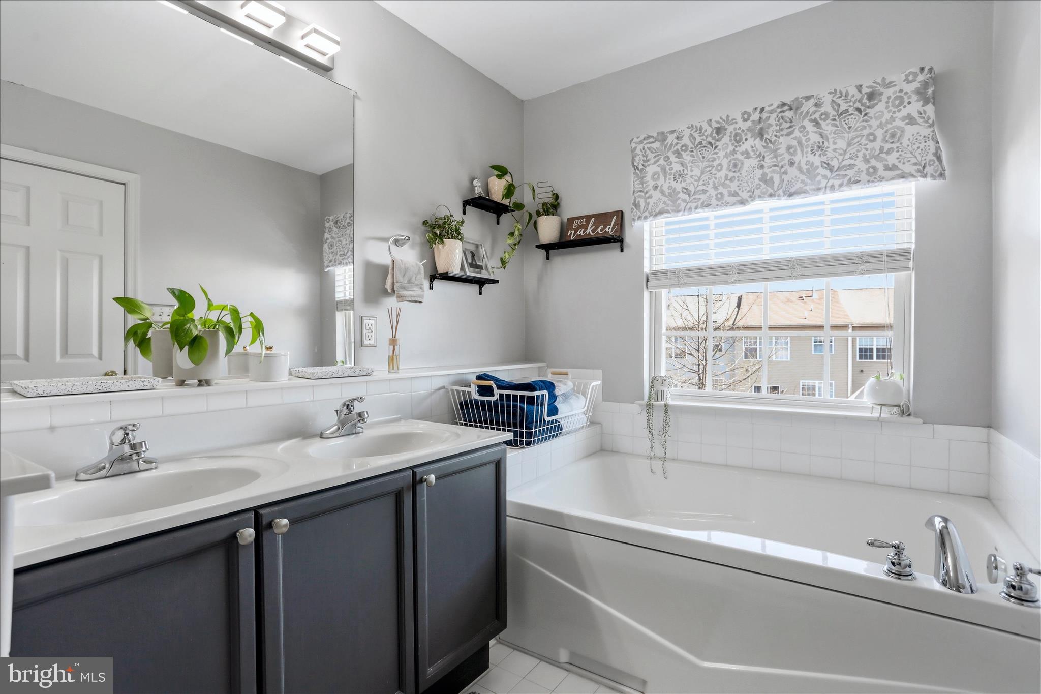 WHITTIER POND - Residential