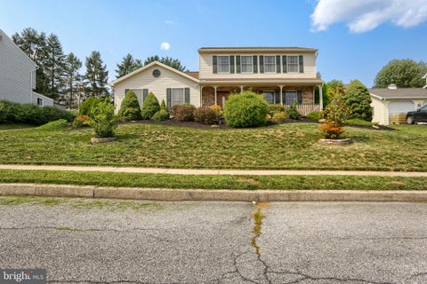 Homes For Sale - 888 Sunnyhill Lane<br/> HARRISBURG, PA 17111