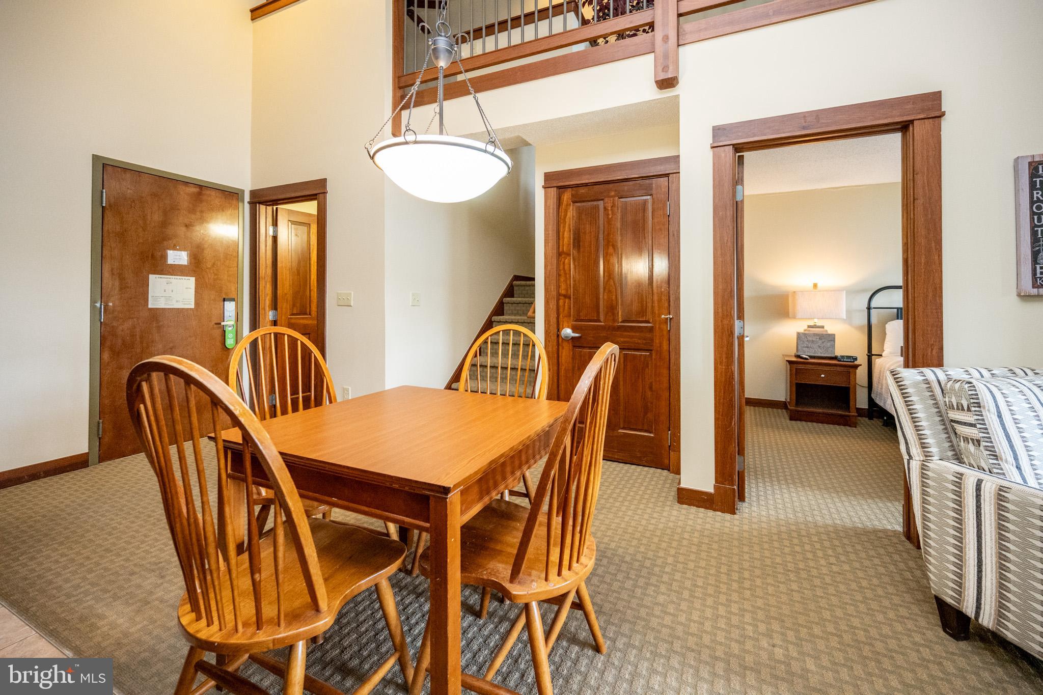 SILVER TREE SUITES - Residential