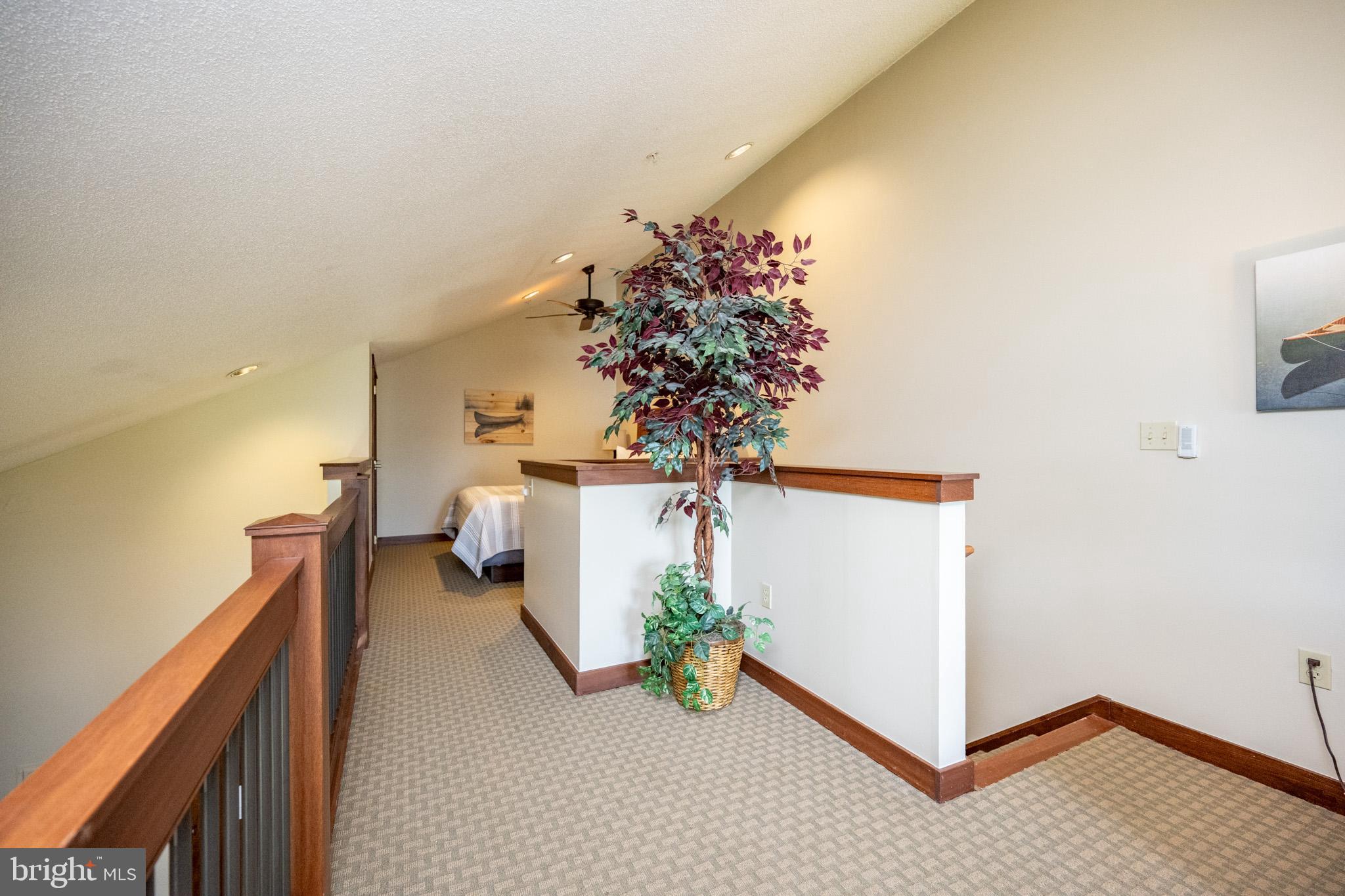 SILVER TREE SUITES - Residential