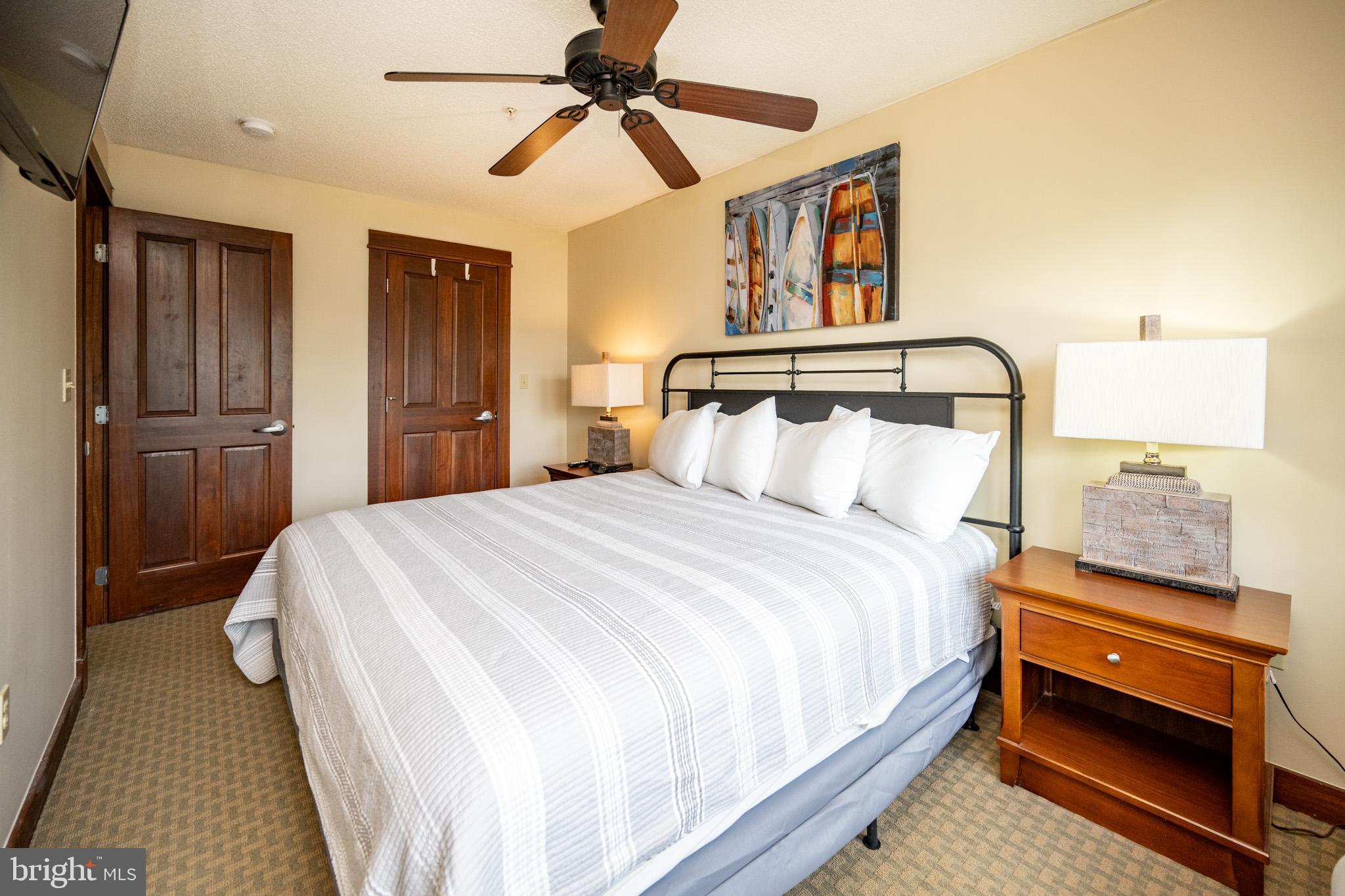 SILVER TREE SUITES - Residential