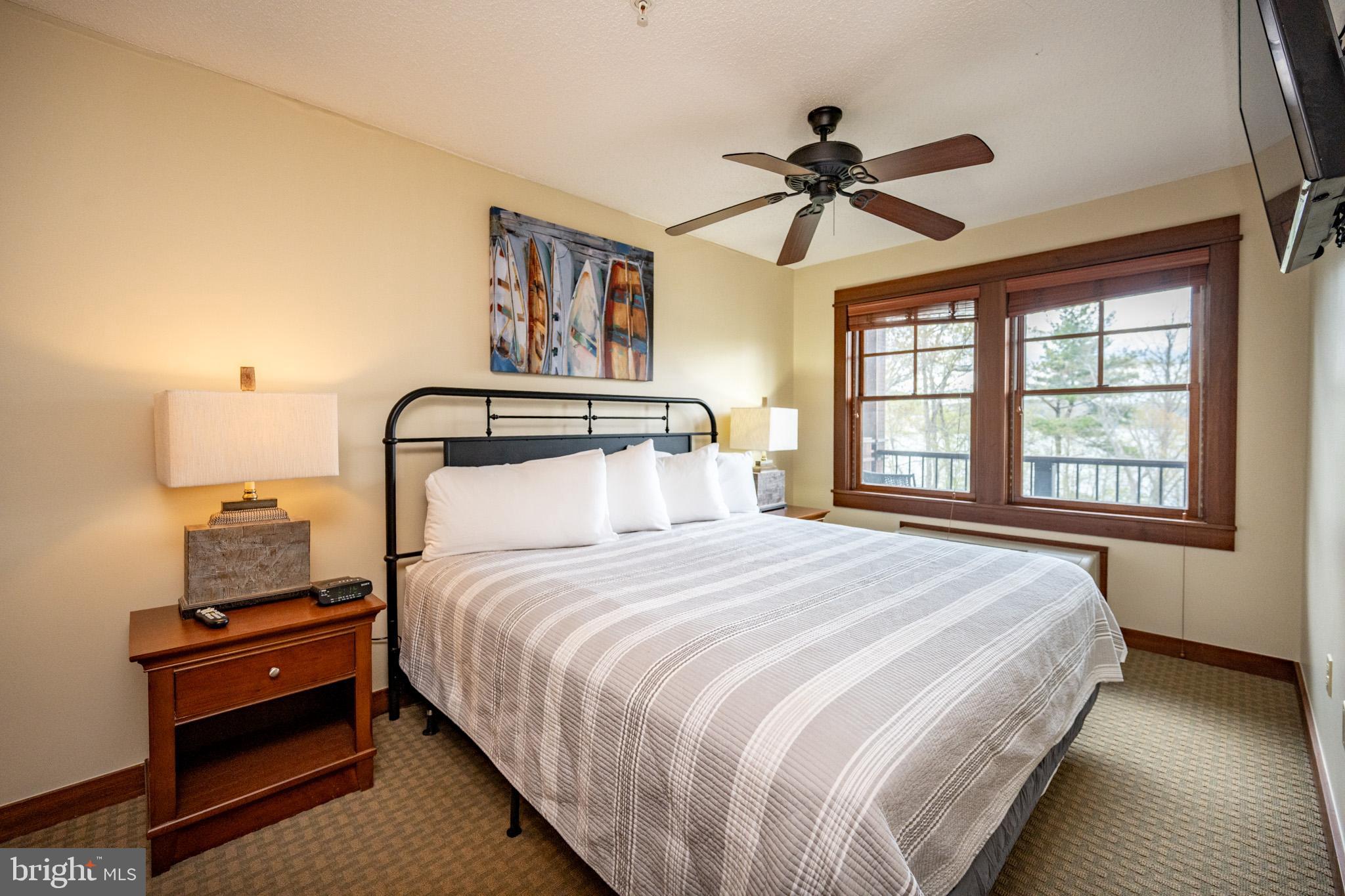 SILVER TREE SUITES - Residential