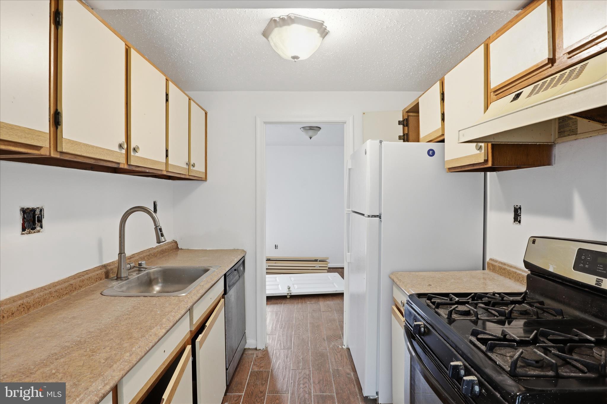 HYATTSVILLE - Residential