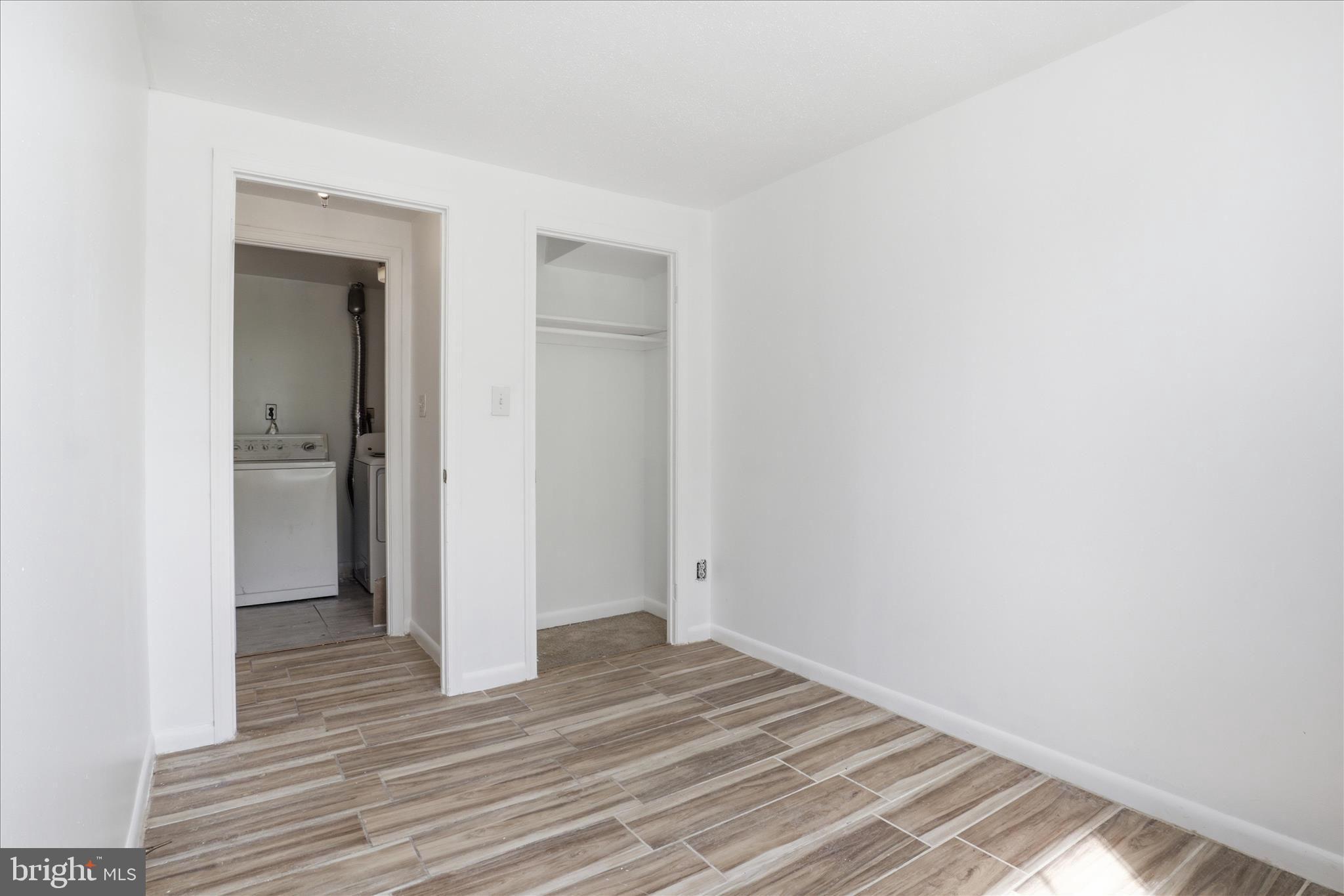 HYATTSVILLE - Residential