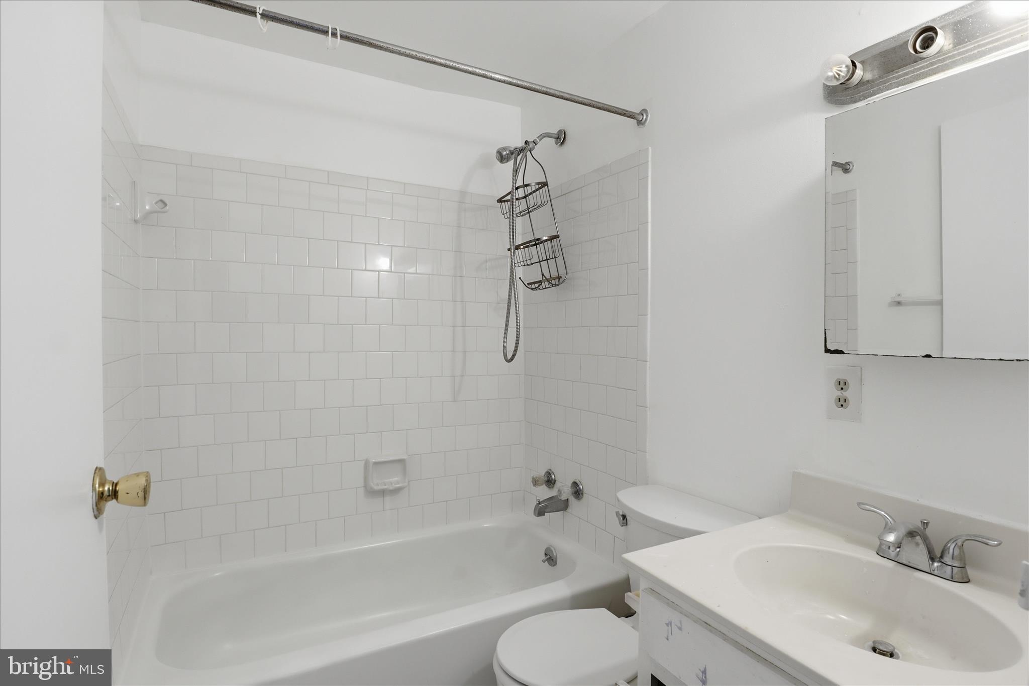 HYATTSVILLE - Residential