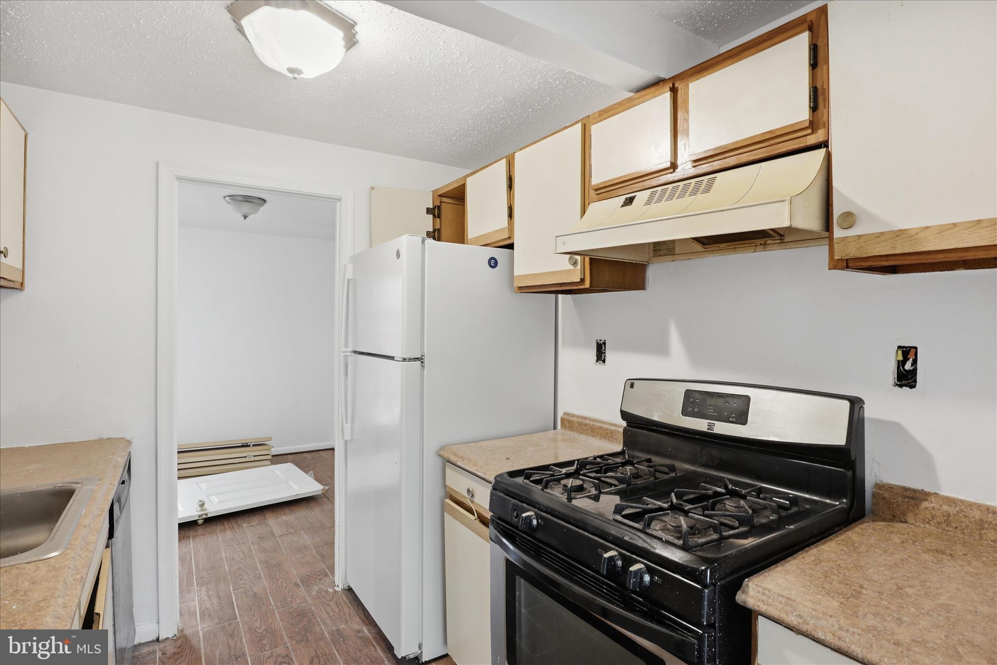 HYATTSVILLE - Residential