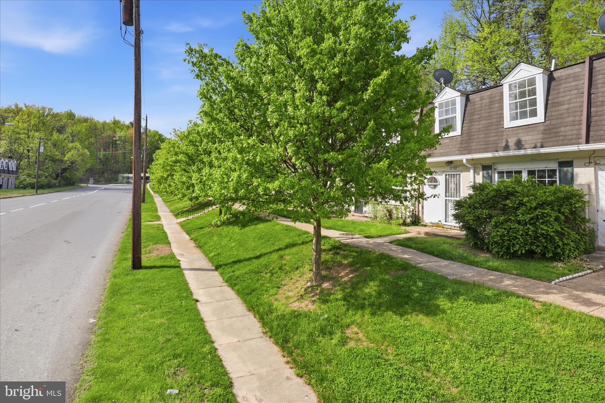 HYATTSVILLE - Residential