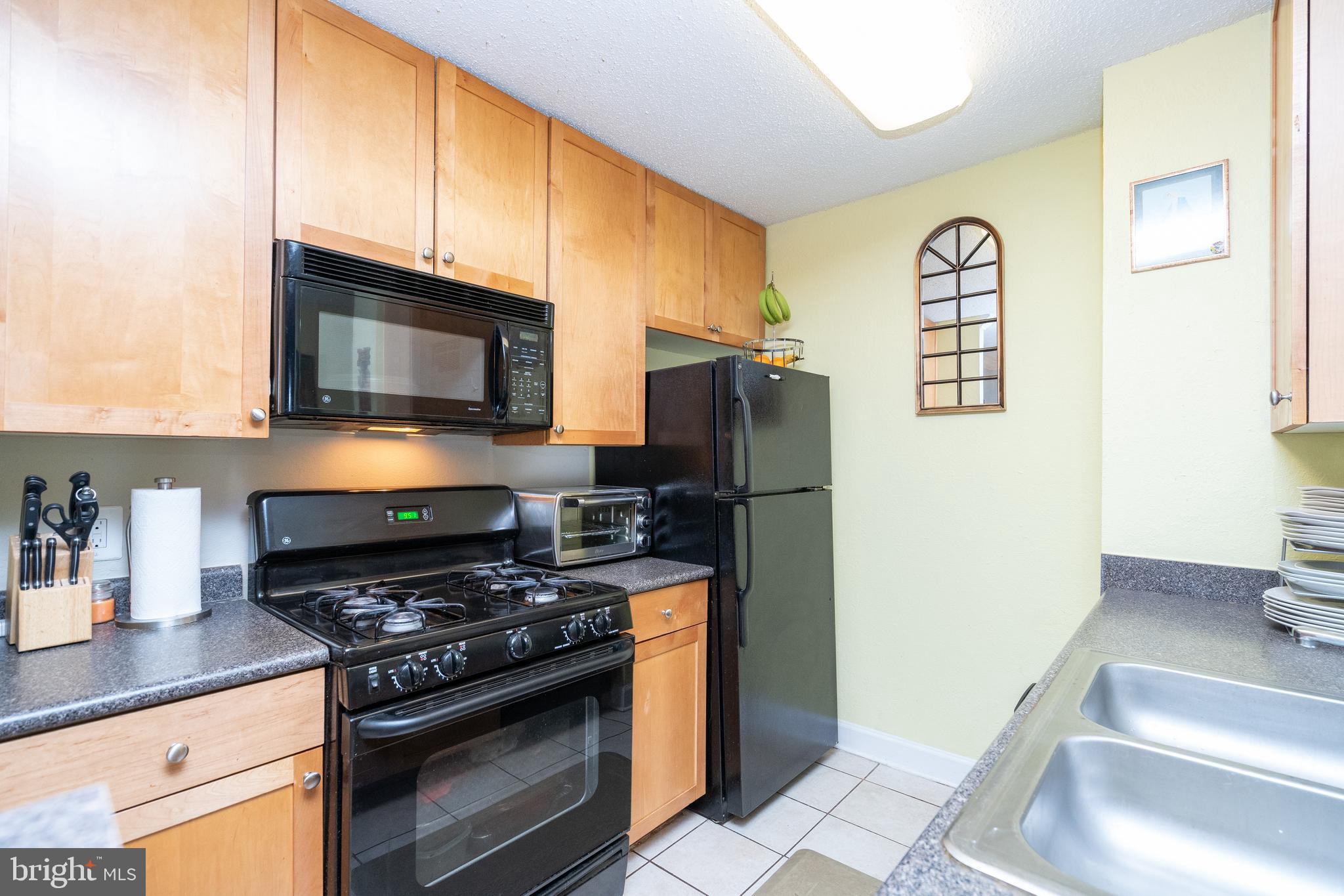 EOS TWENTY-ONE - Residential