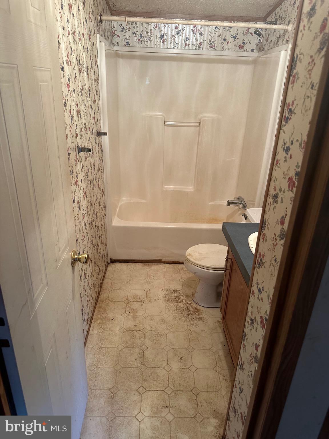 WOODLAND ESTATES - Residential