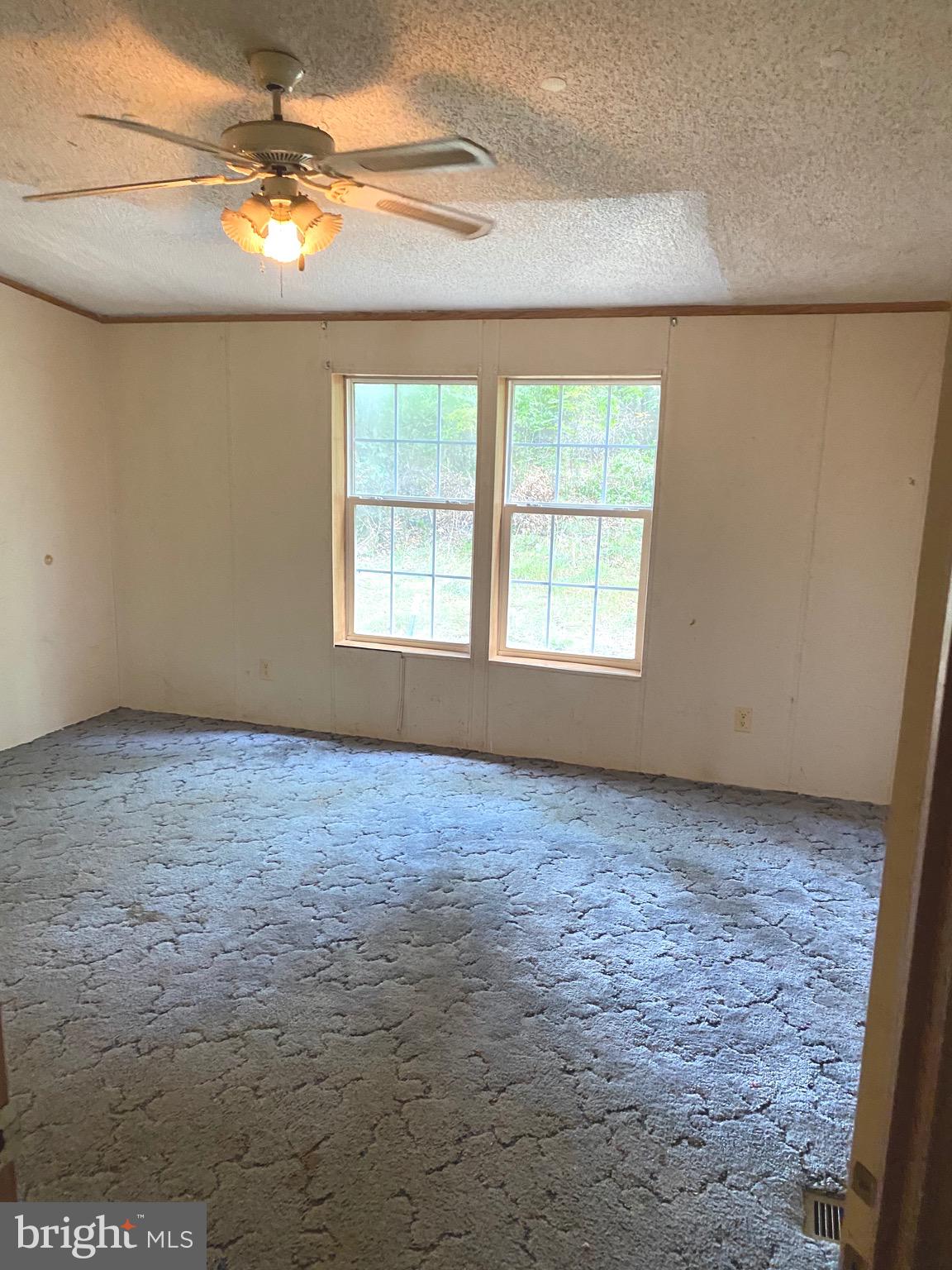 WOODLAND ESTATES - Residential