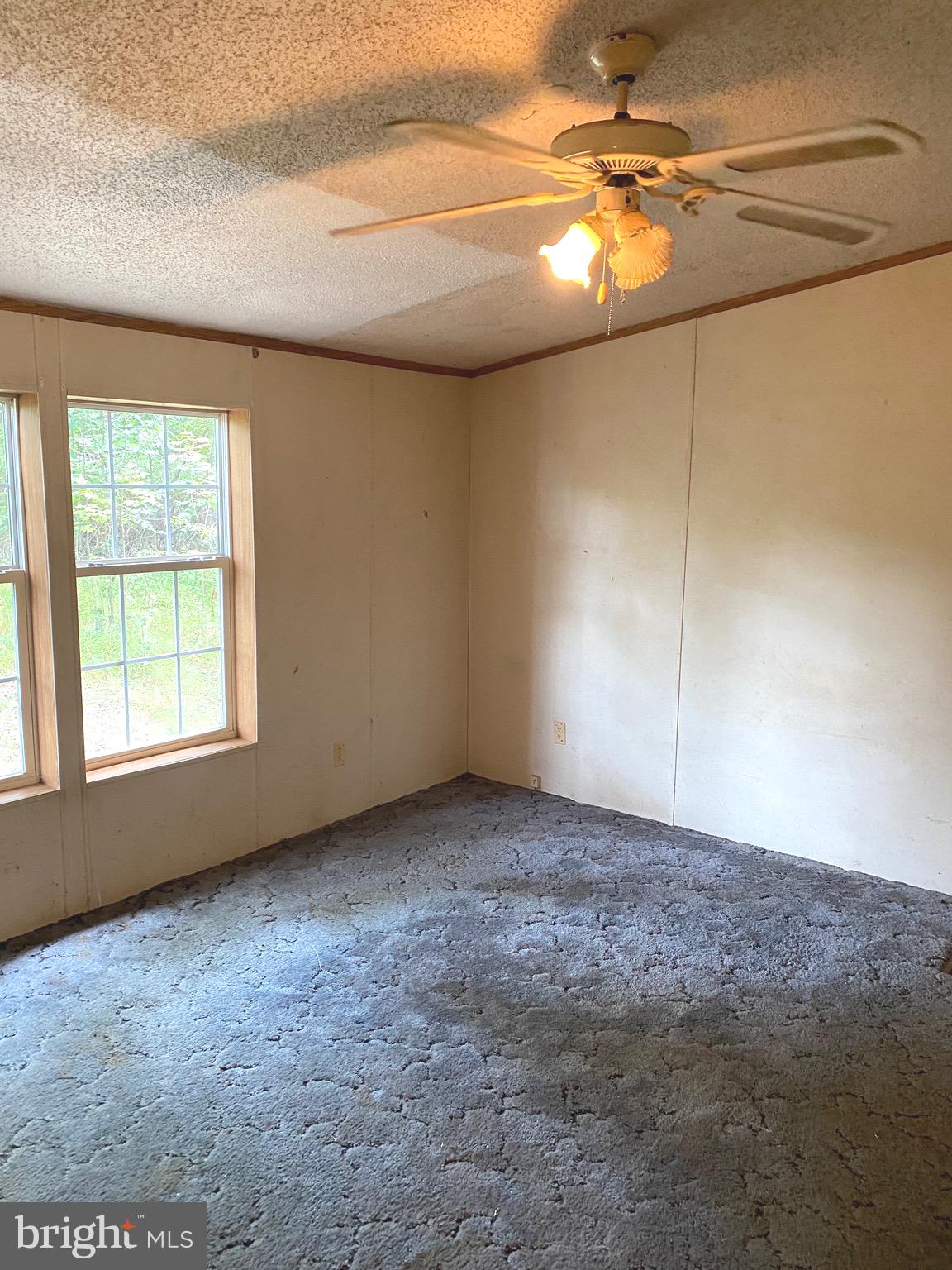 WOODLAND ESTATES - Residential