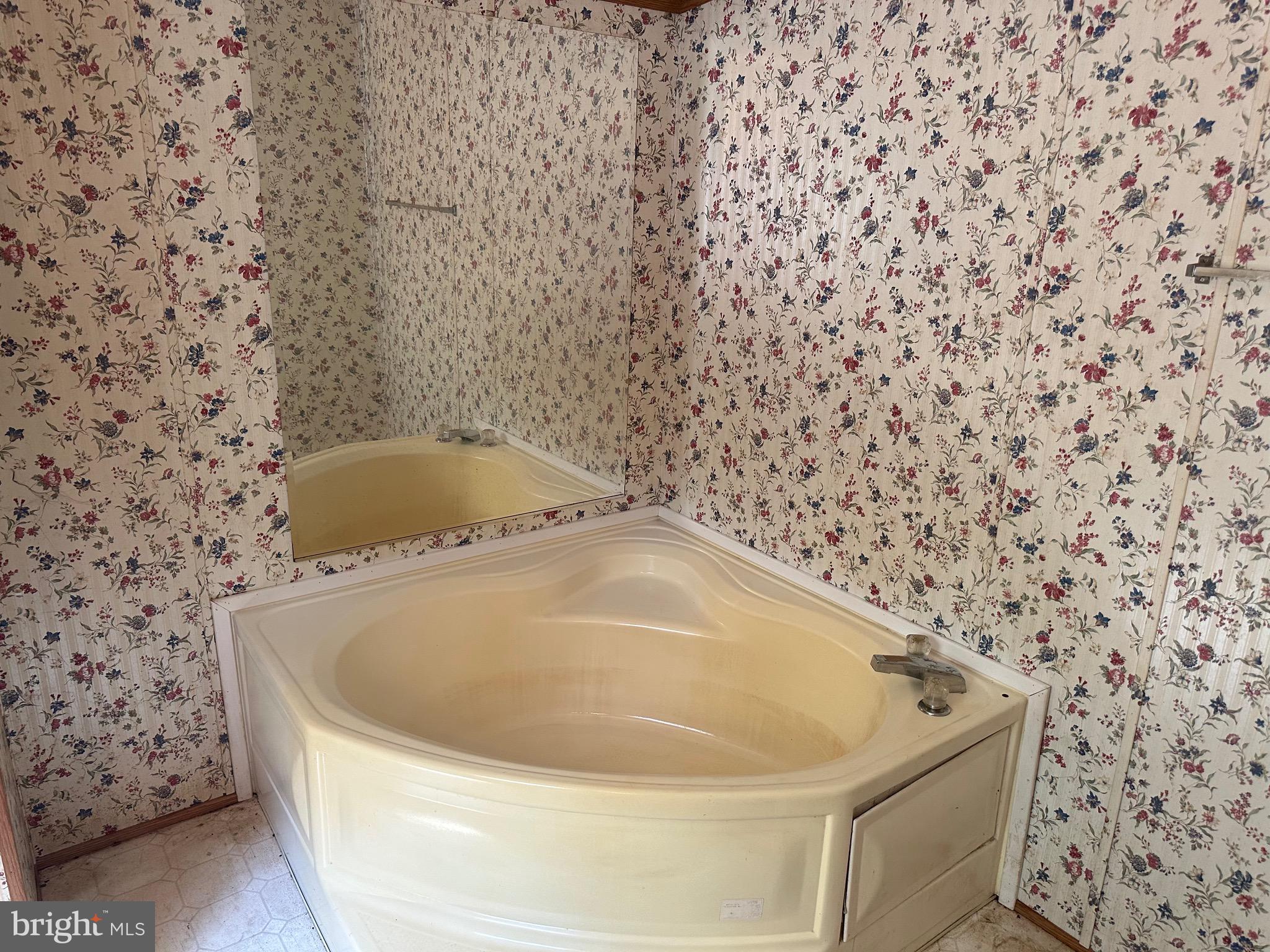 WOODLAND ESTATES - Residential