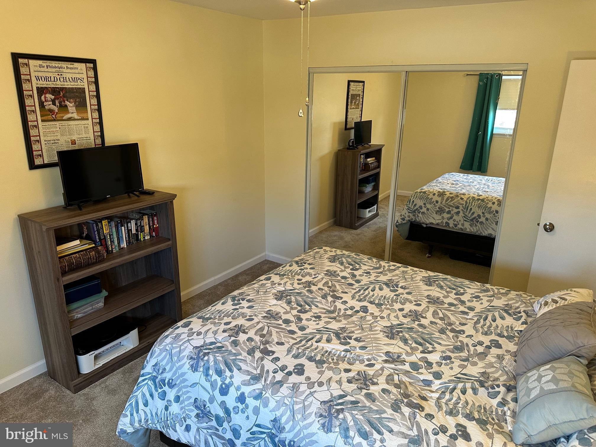 WILLOW KNOLL - Residential