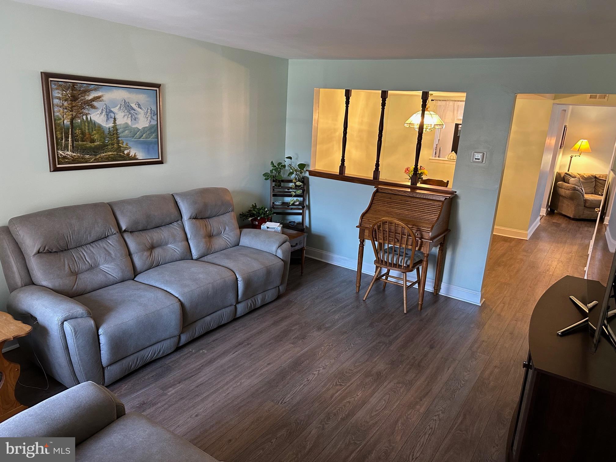 WILLOW KNOLL - Residential