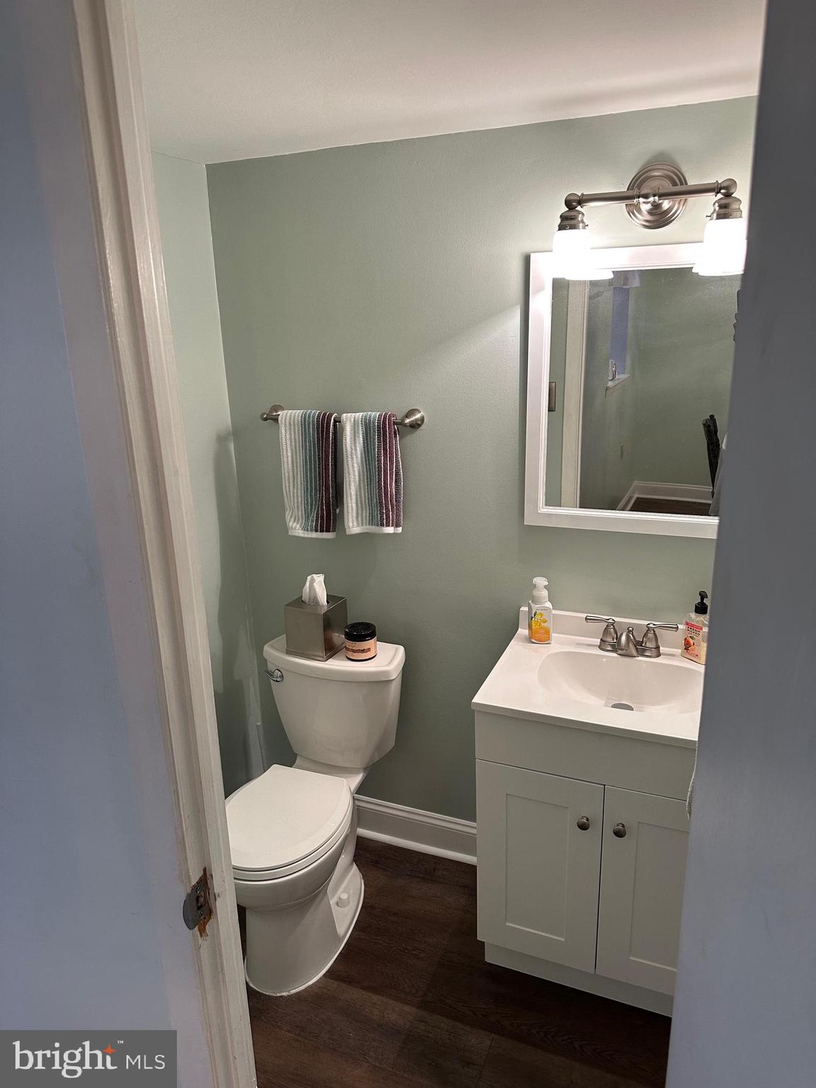 WILLOW KNOLL - Residential