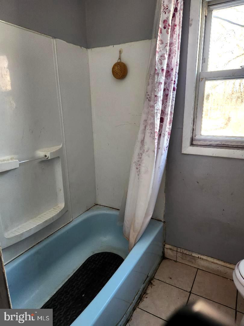 5717 FLEETWING DRIVE