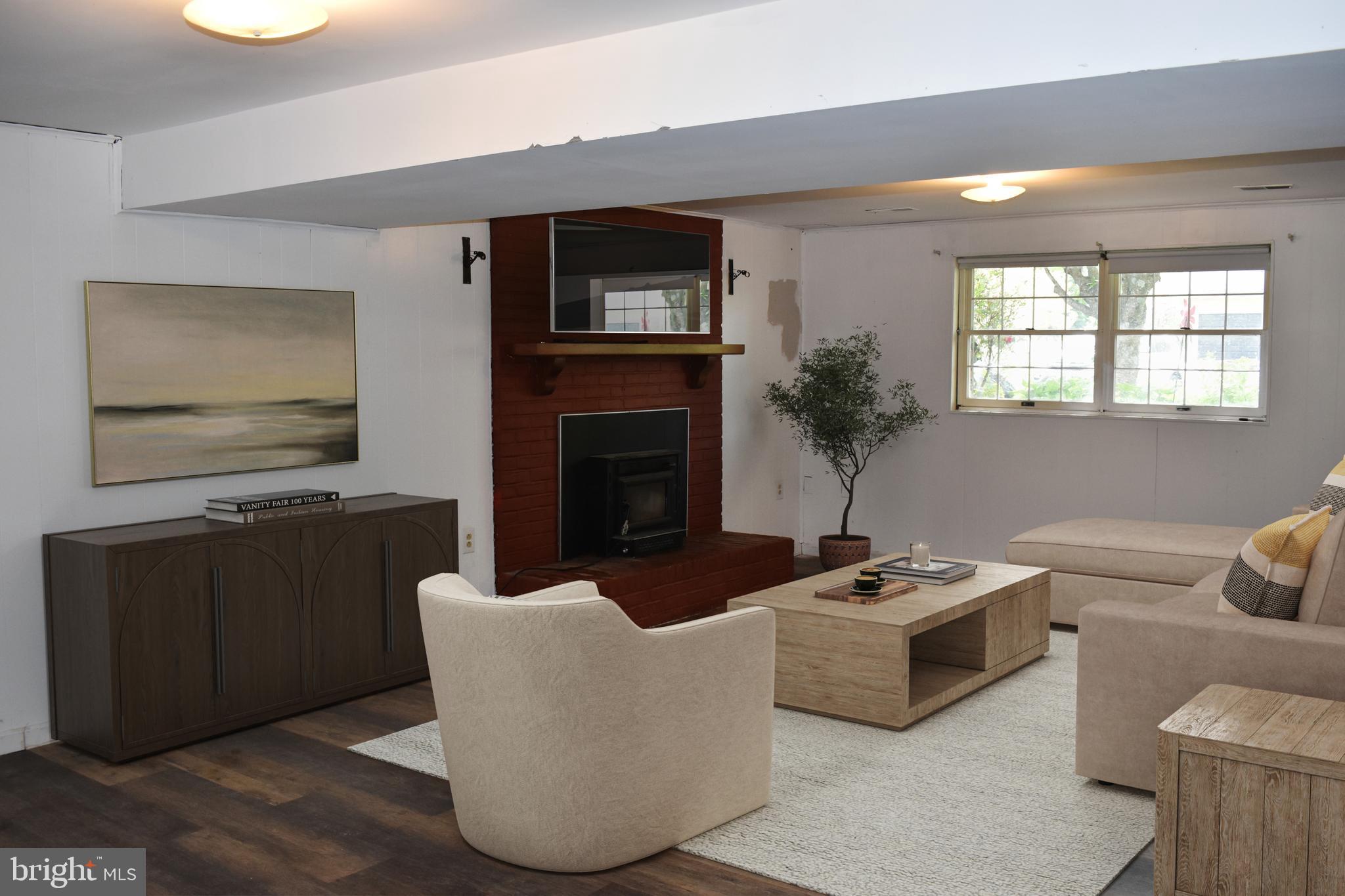 CLOVER HILL - Residential