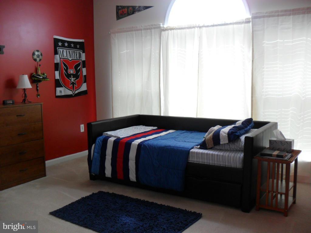 BENTWOOD ESTATES - Residential