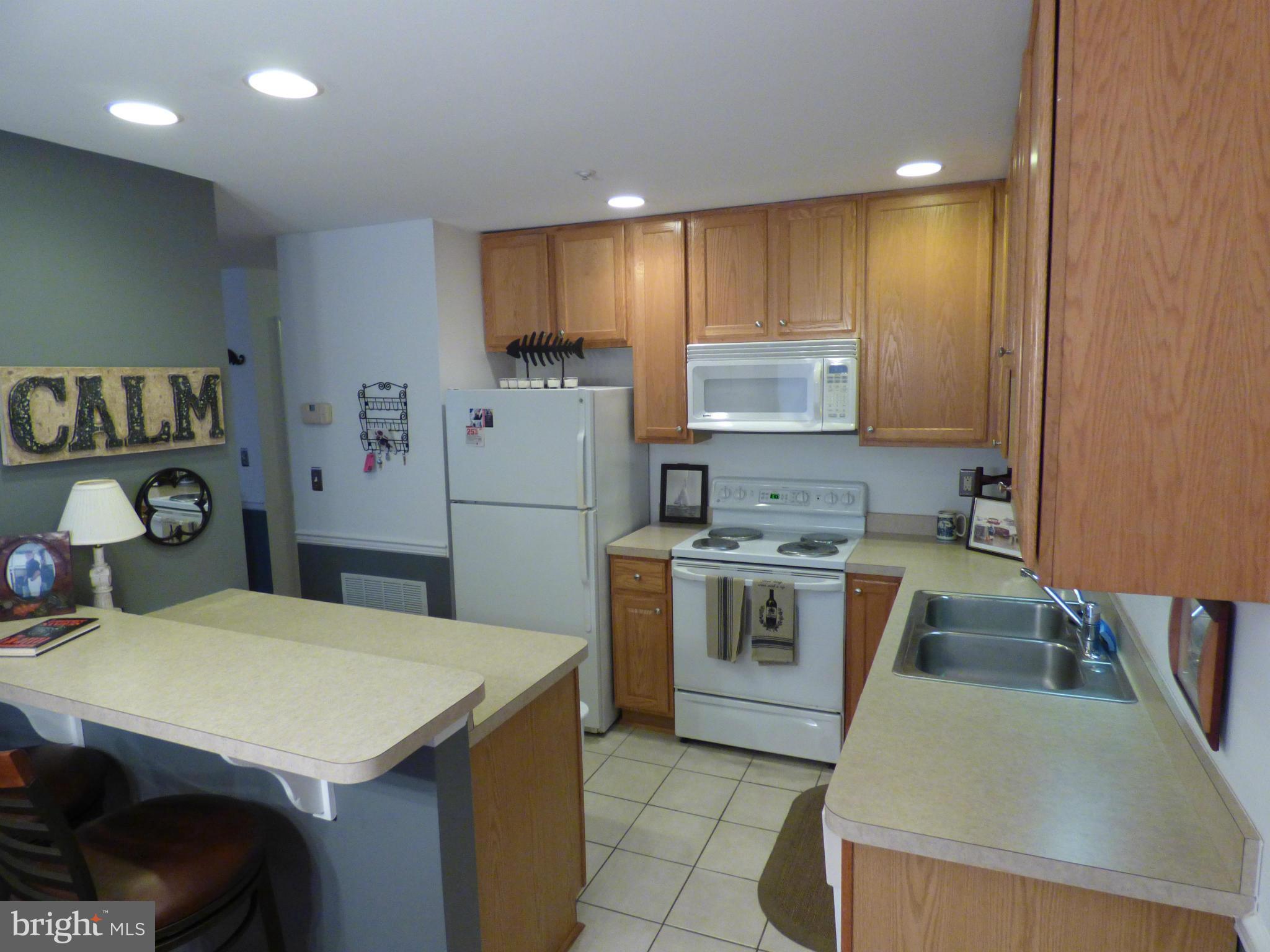 BAYSIDE MARINA - Residential Lease