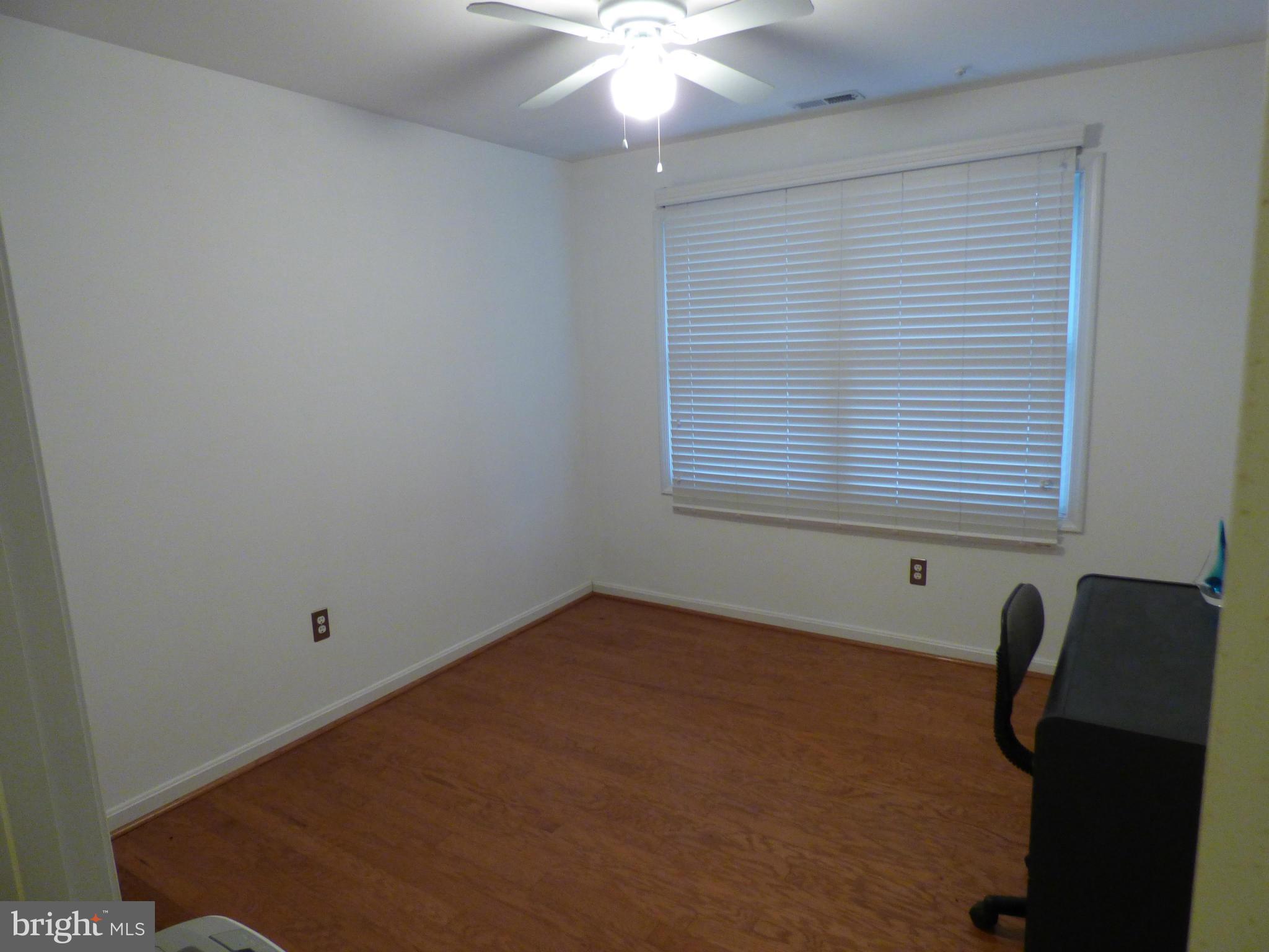 BAYSIDE MARINA - Residential Lease