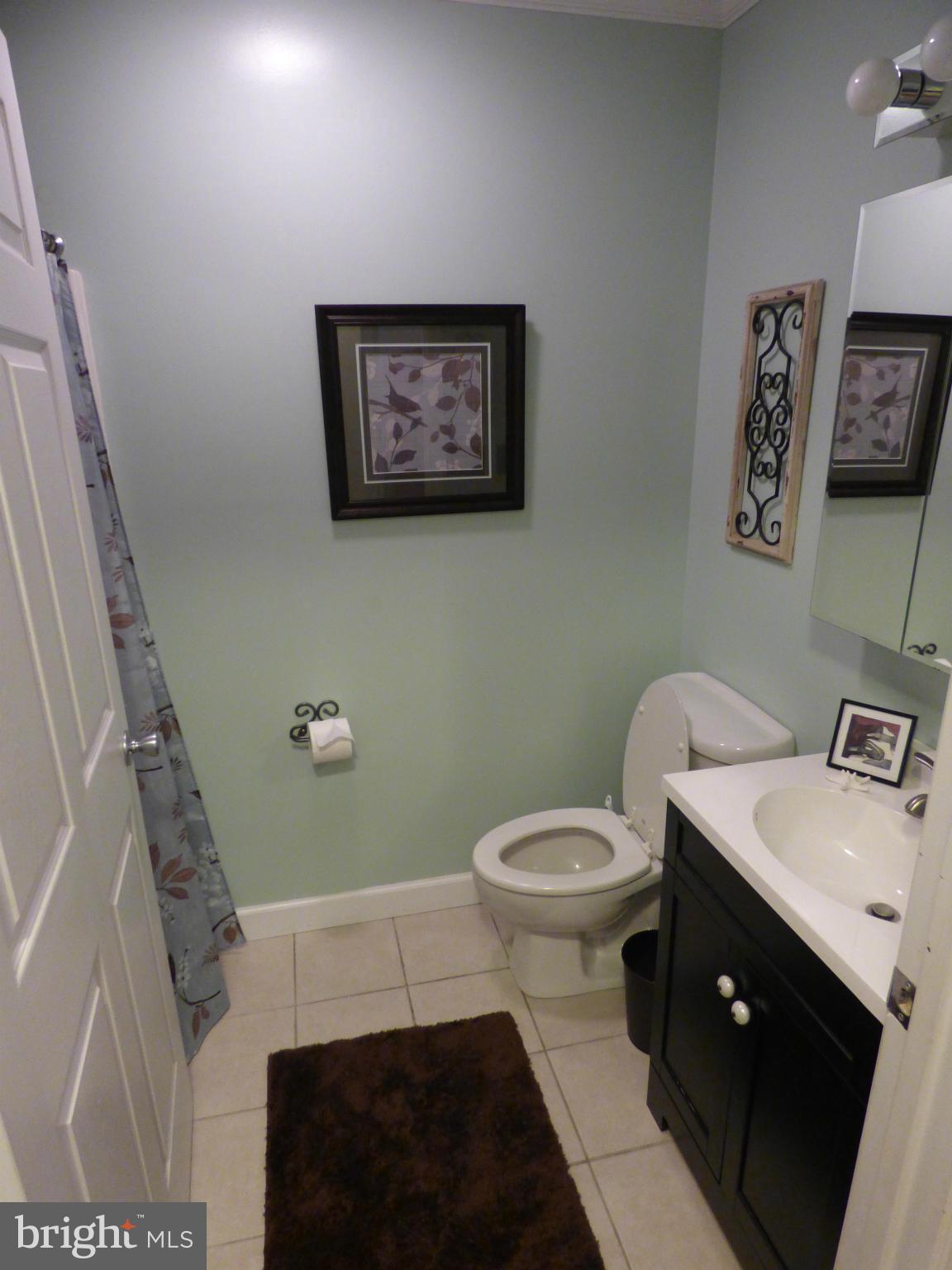 BAYSIDE MARINA - Residential Lease