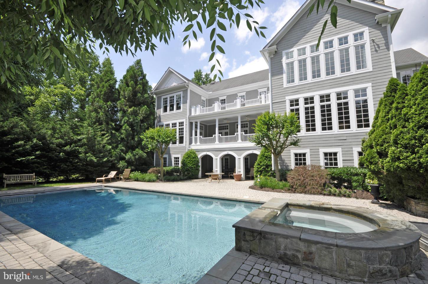 BRYAN POND - Residential