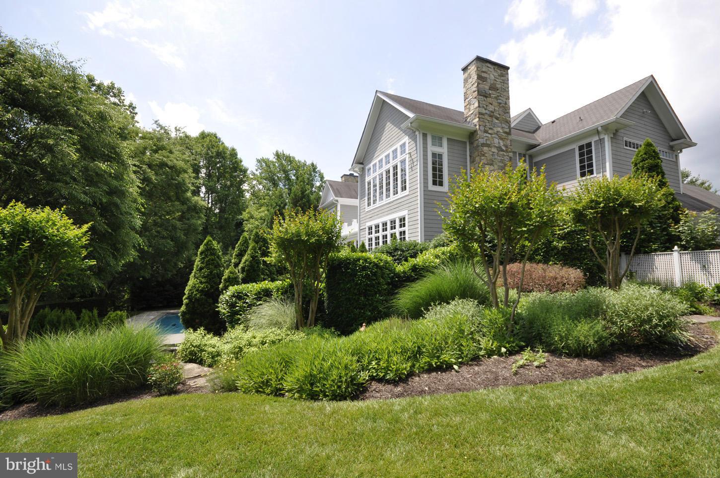 BRYAN POND - Residential