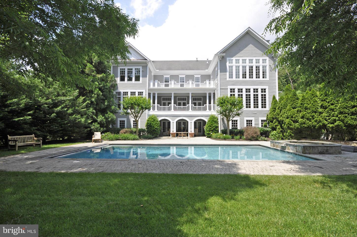 BRYAN POND - Residential