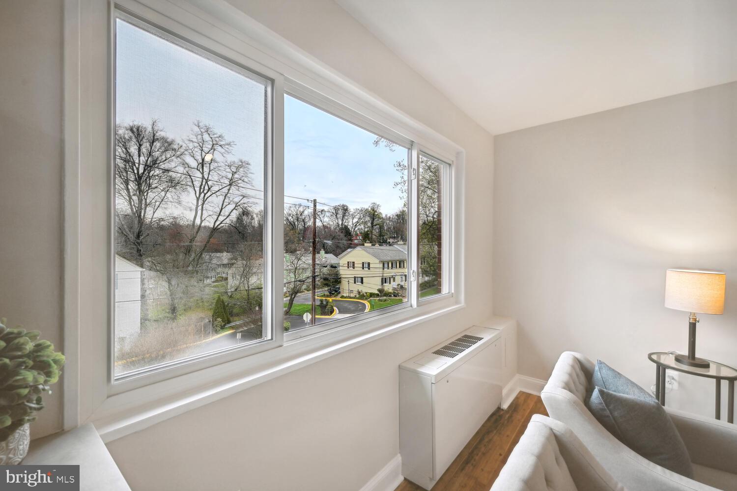 GLEN MANOR - Residential