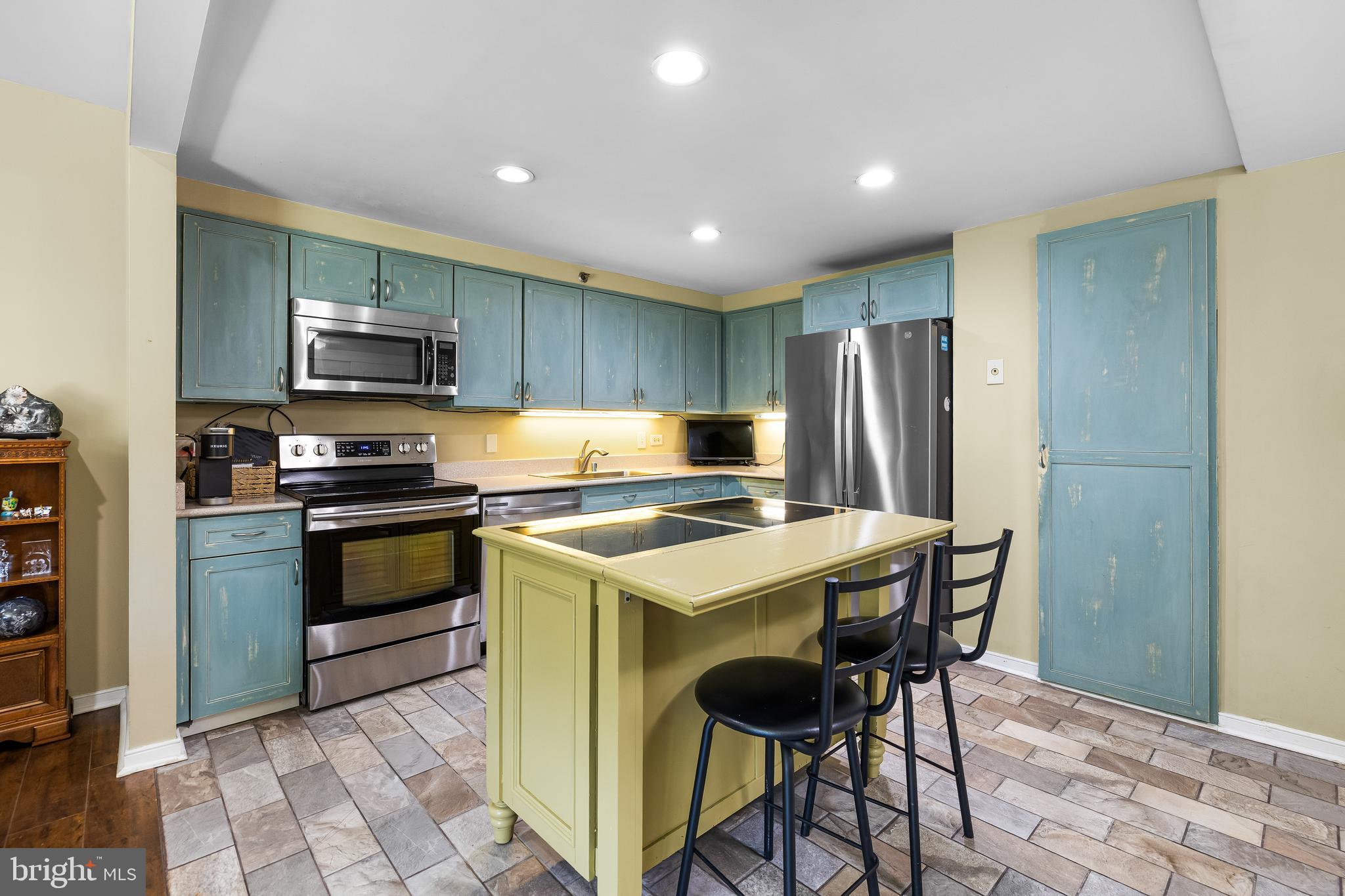 THE RISTEAU - Residential