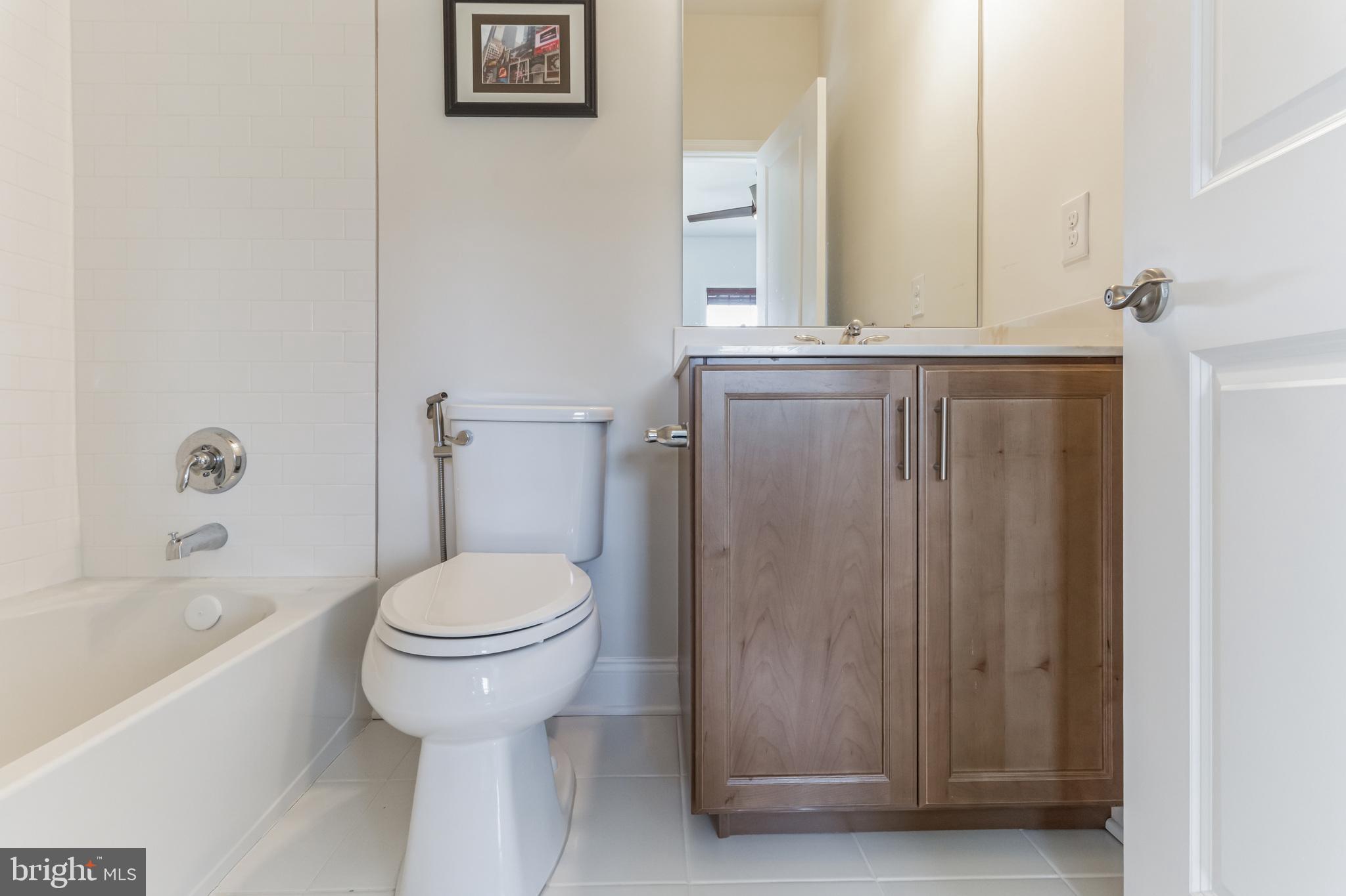 FENTONS CORNER - Residential