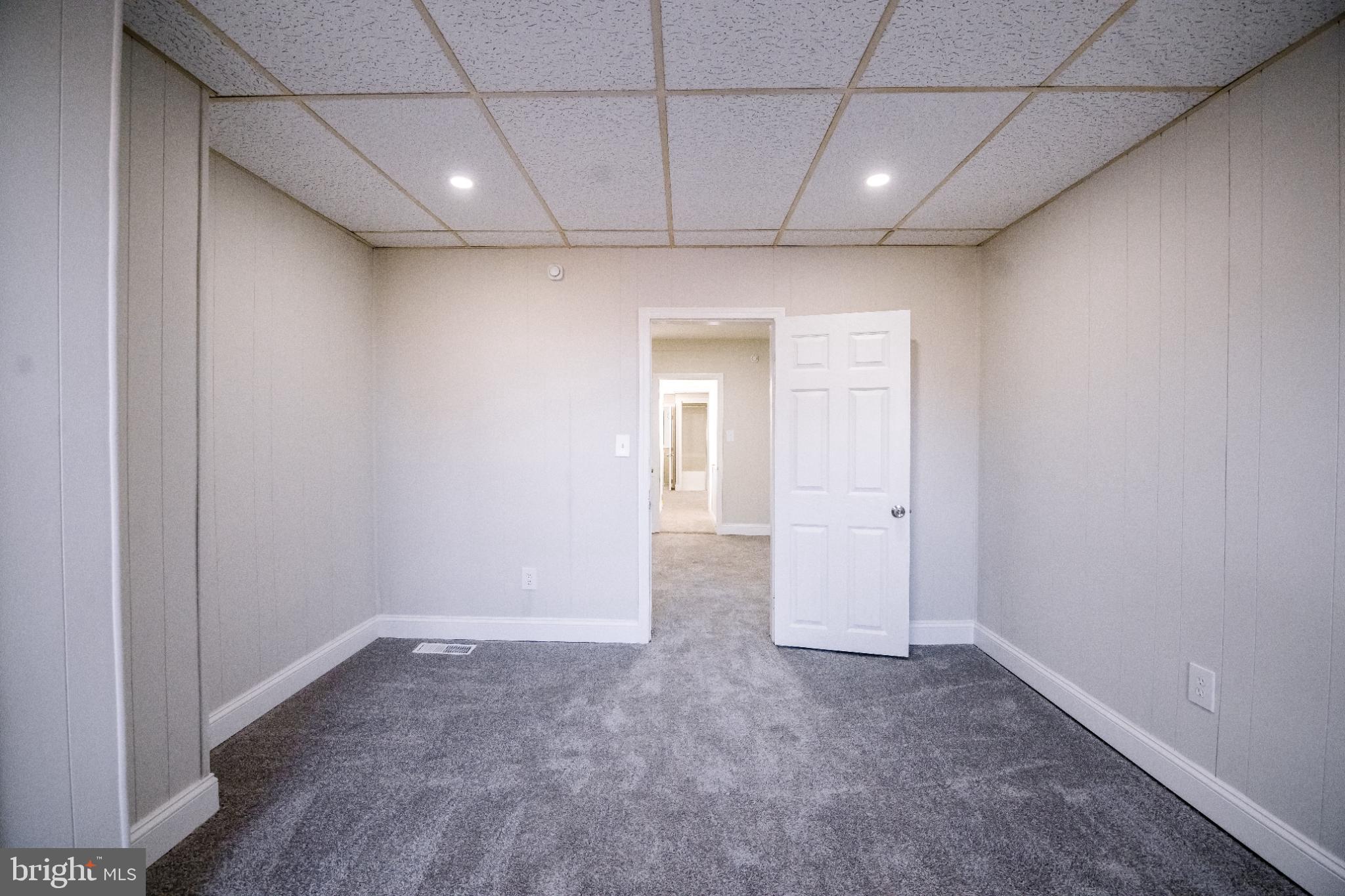 HIGHLANDTOWN - Residential