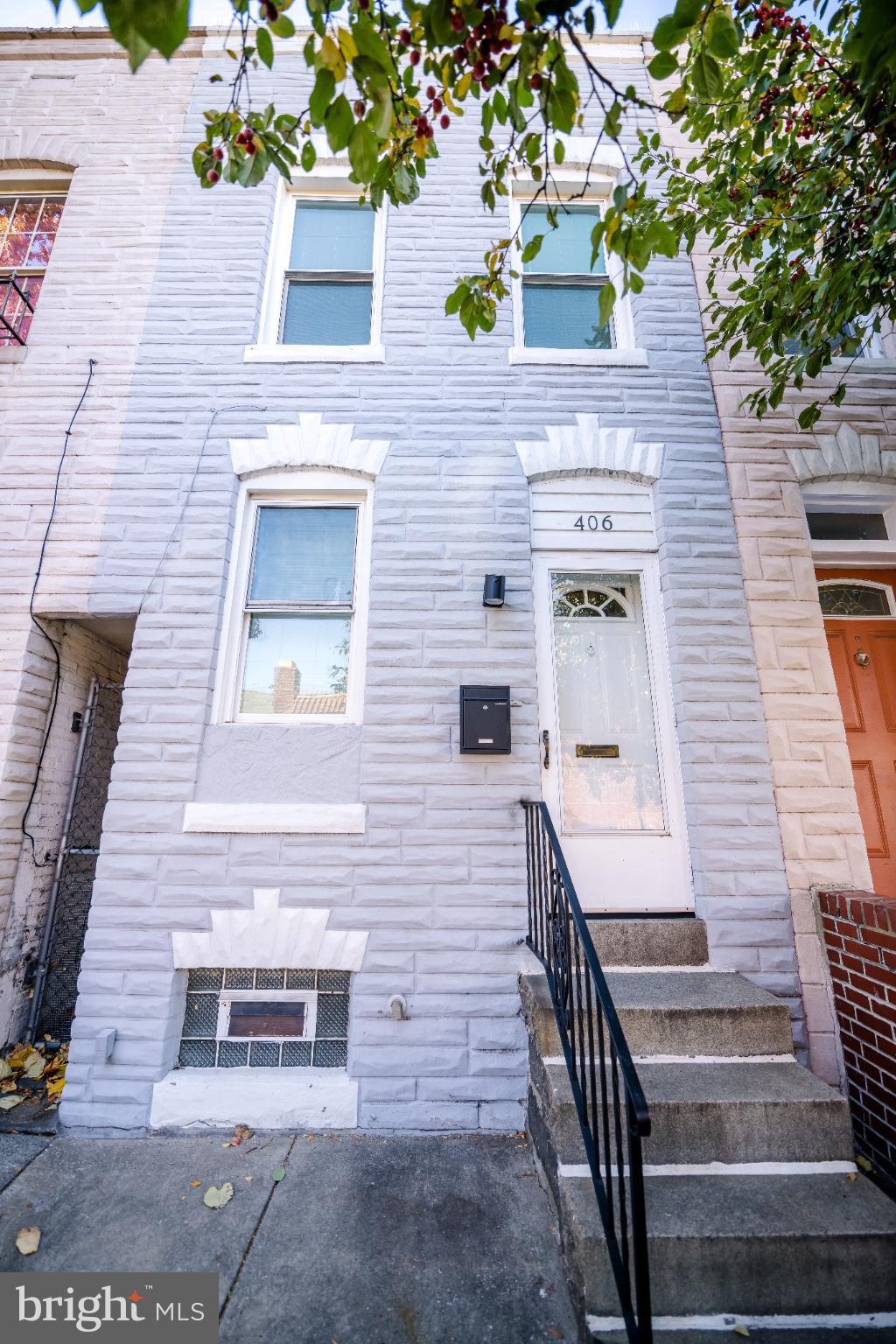 HIGHLANDTOWN - Residential
