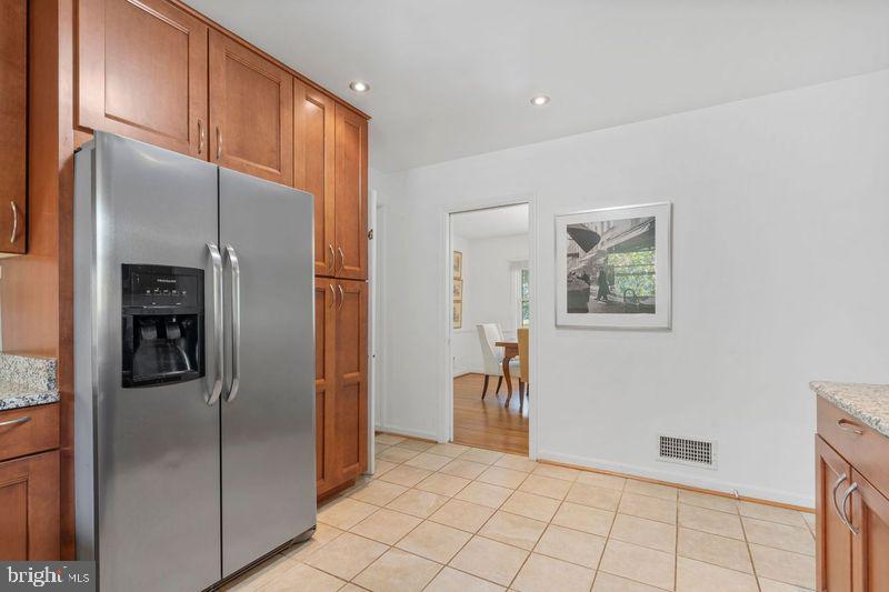 GOLF CLUB MANOR - Residential