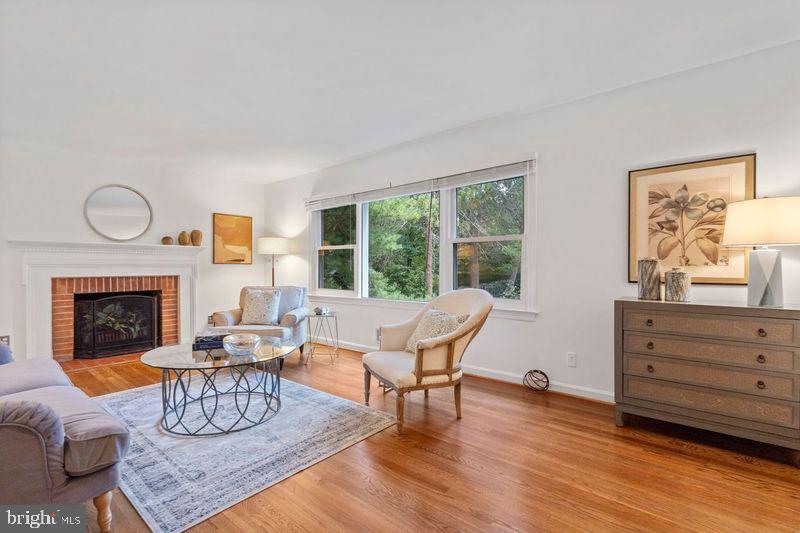 GOLF CLUB MANOR - Residential