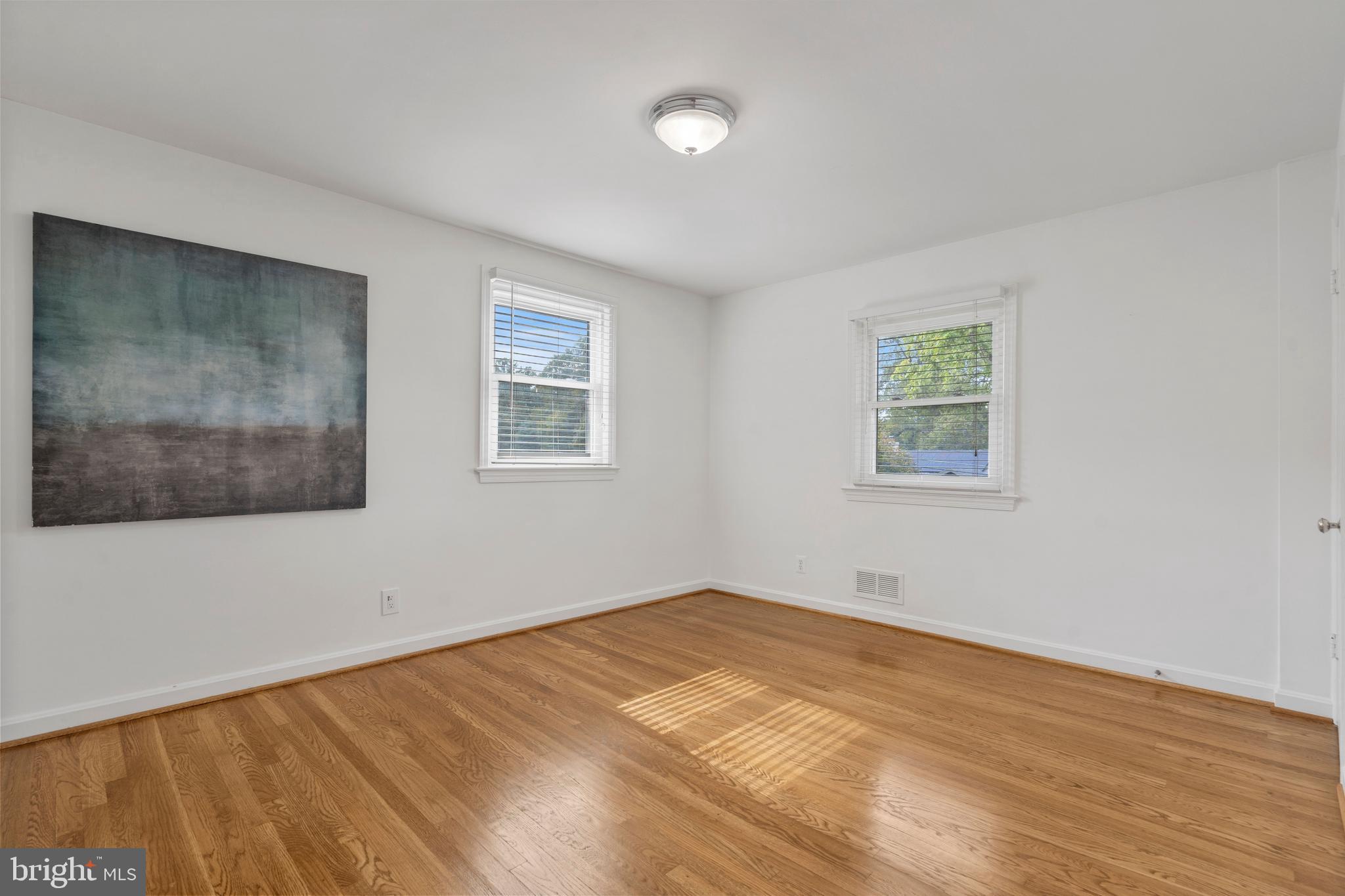 GOLF CLUB MANOR - Residential