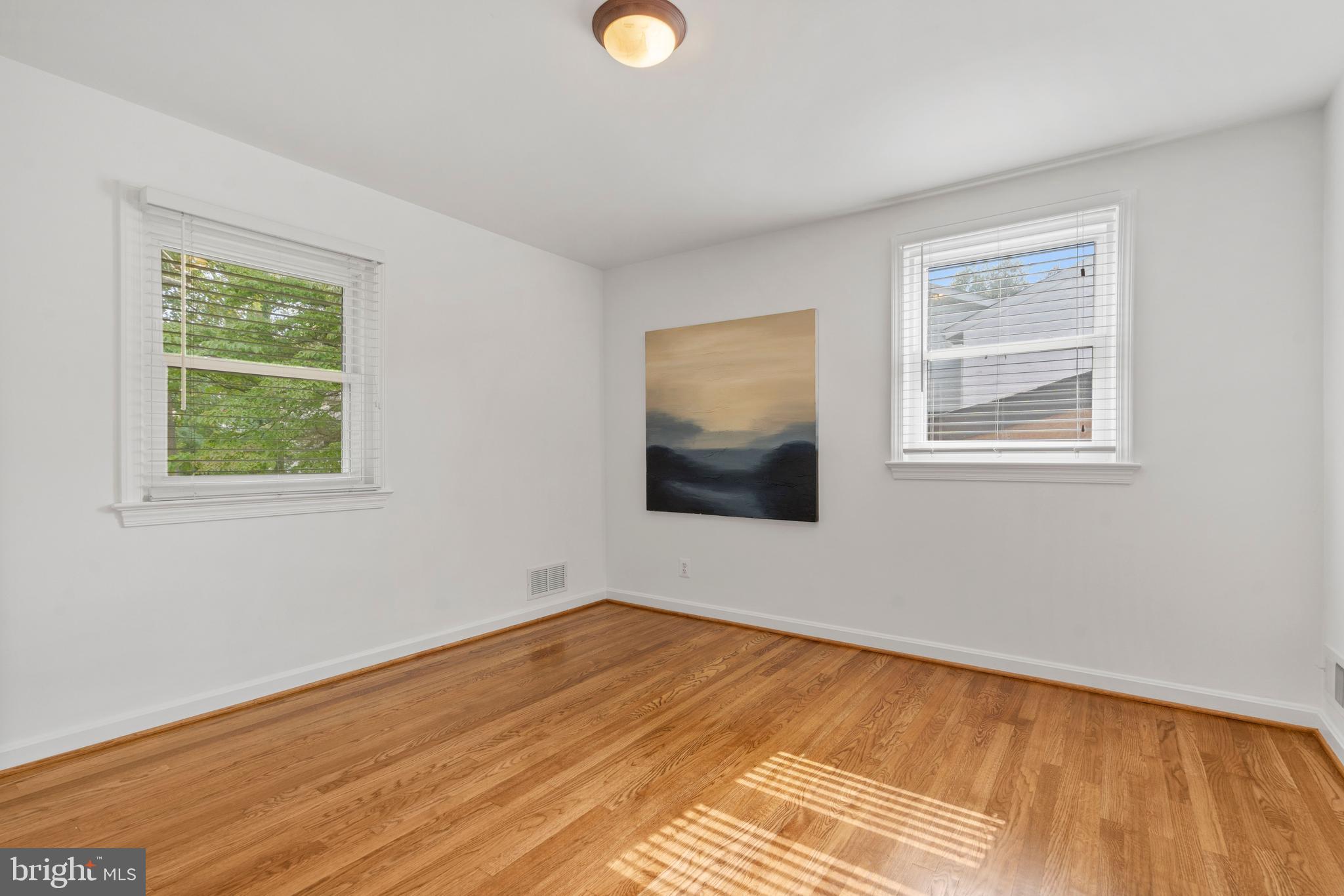 GOLF CLUB MANOR - Residential