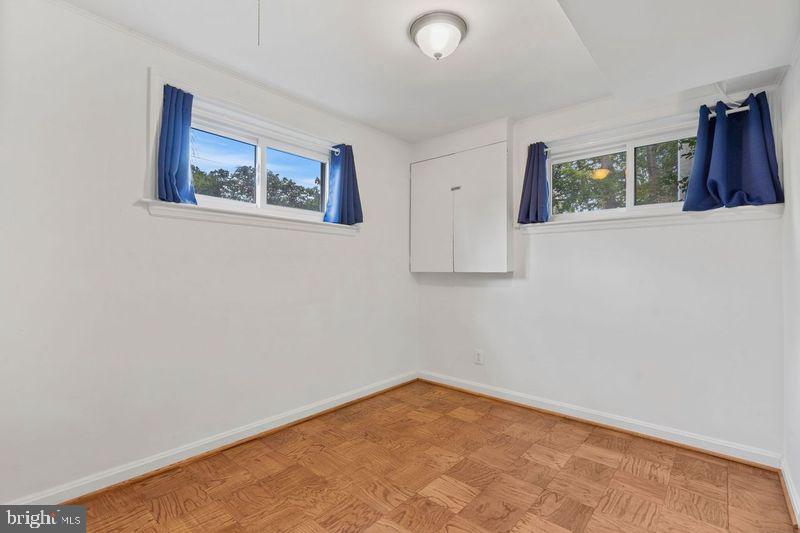 GOLF CLUB MANOR - Residential