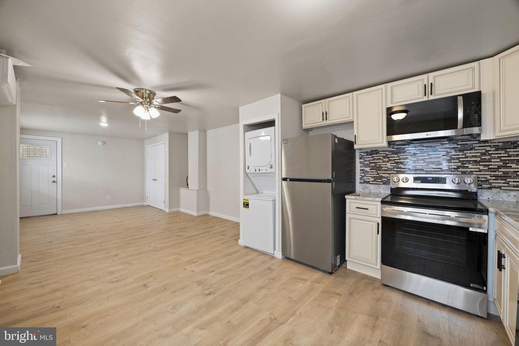 Photo of 42 S 19th Street, PHILADELPHIA, PA 19103 (MLS # PAPH2576712)