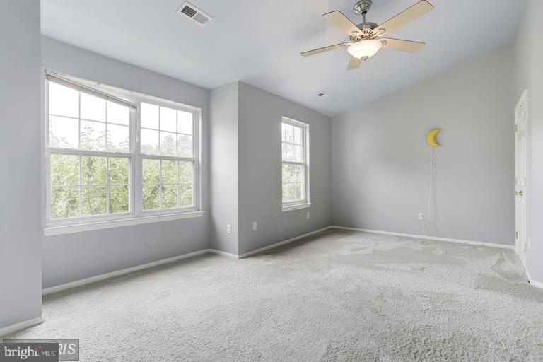 RIVER HILL - Residential Lease