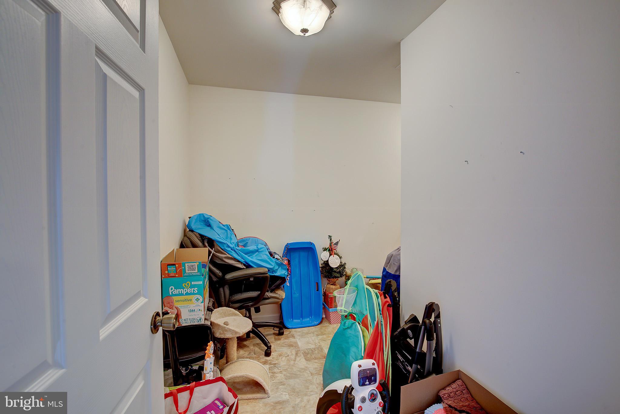 STONY POINTE - Residential