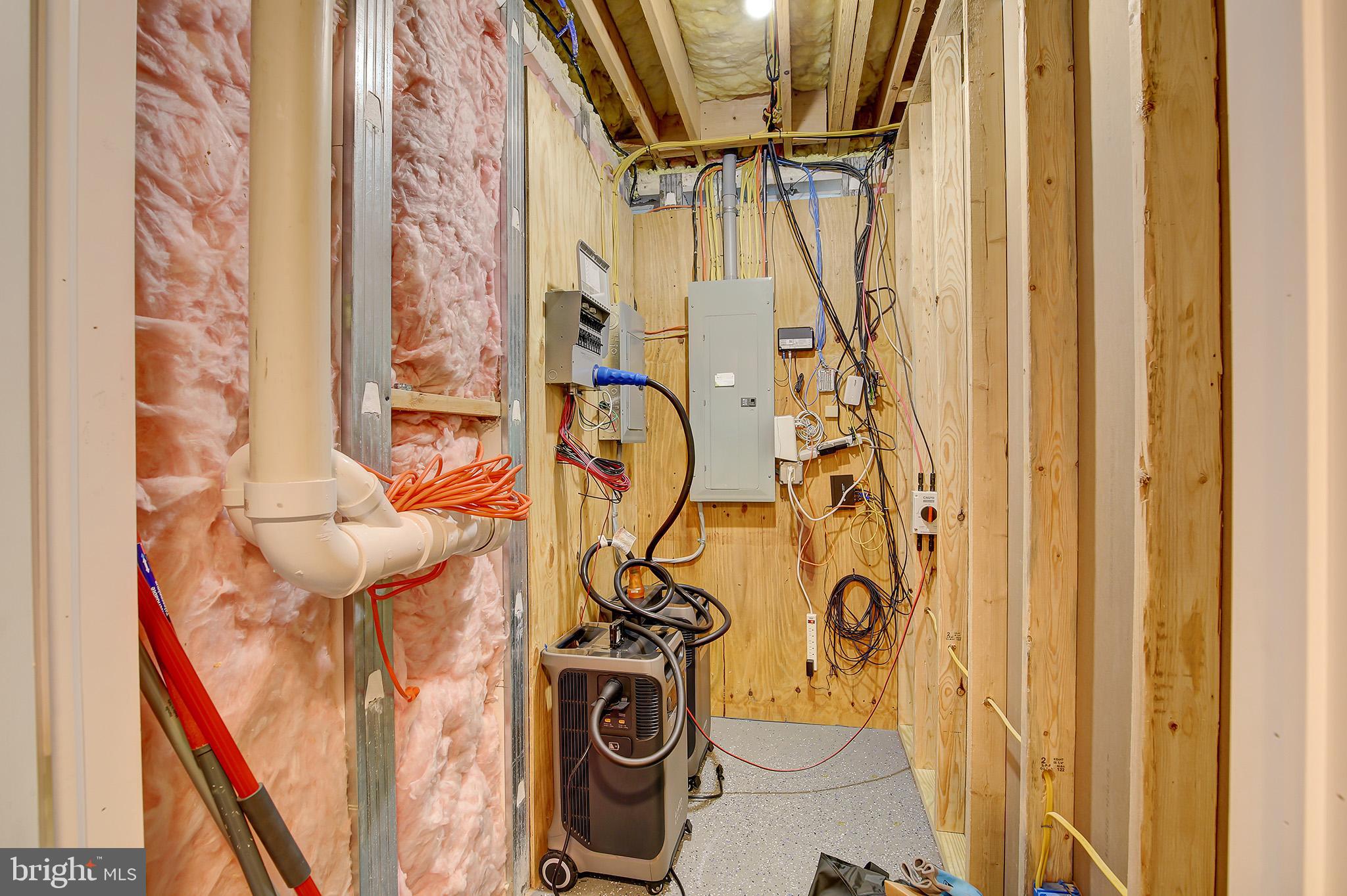 STONY POINTE - Residential