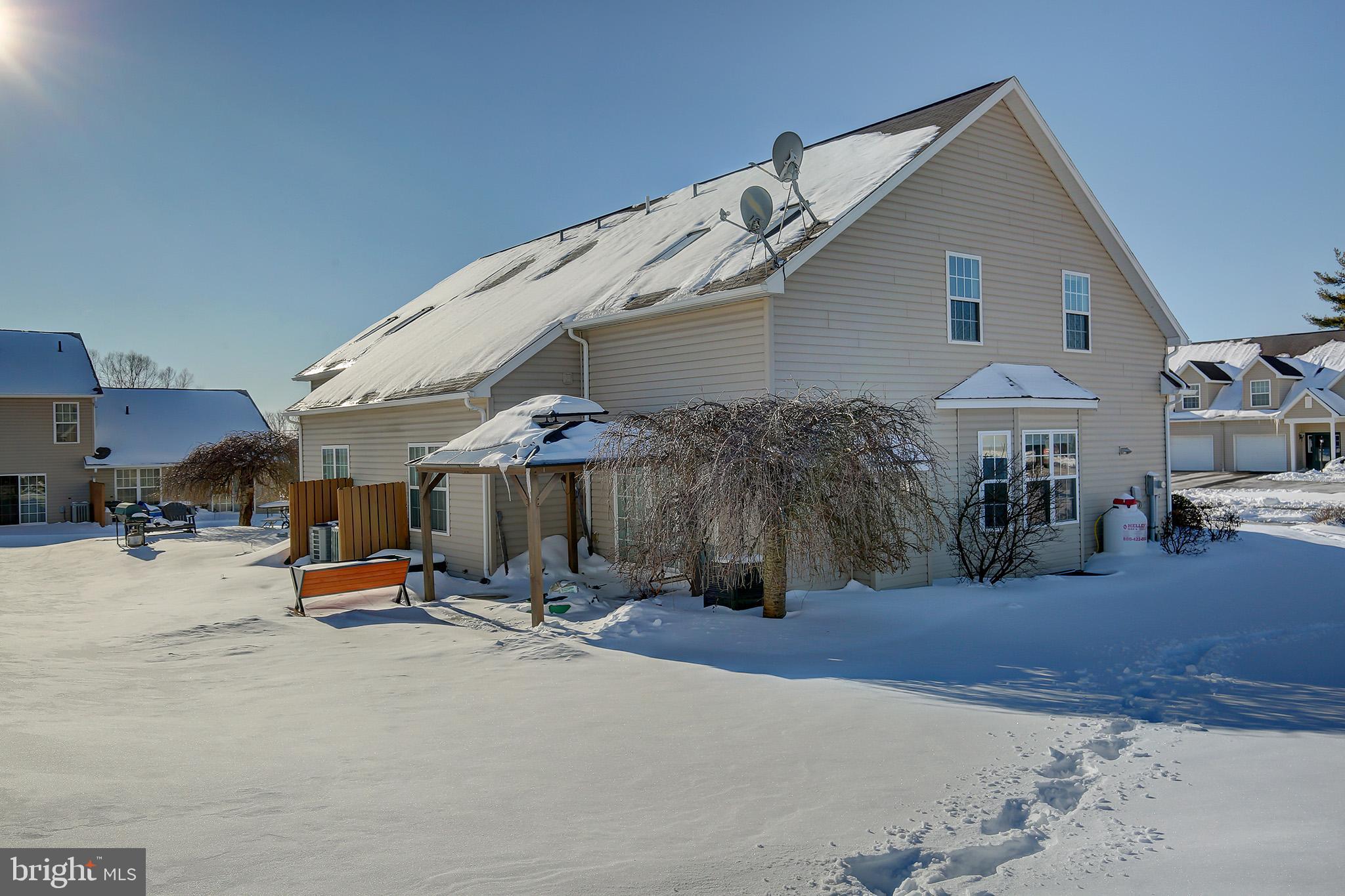 STONY POINTE - Residential