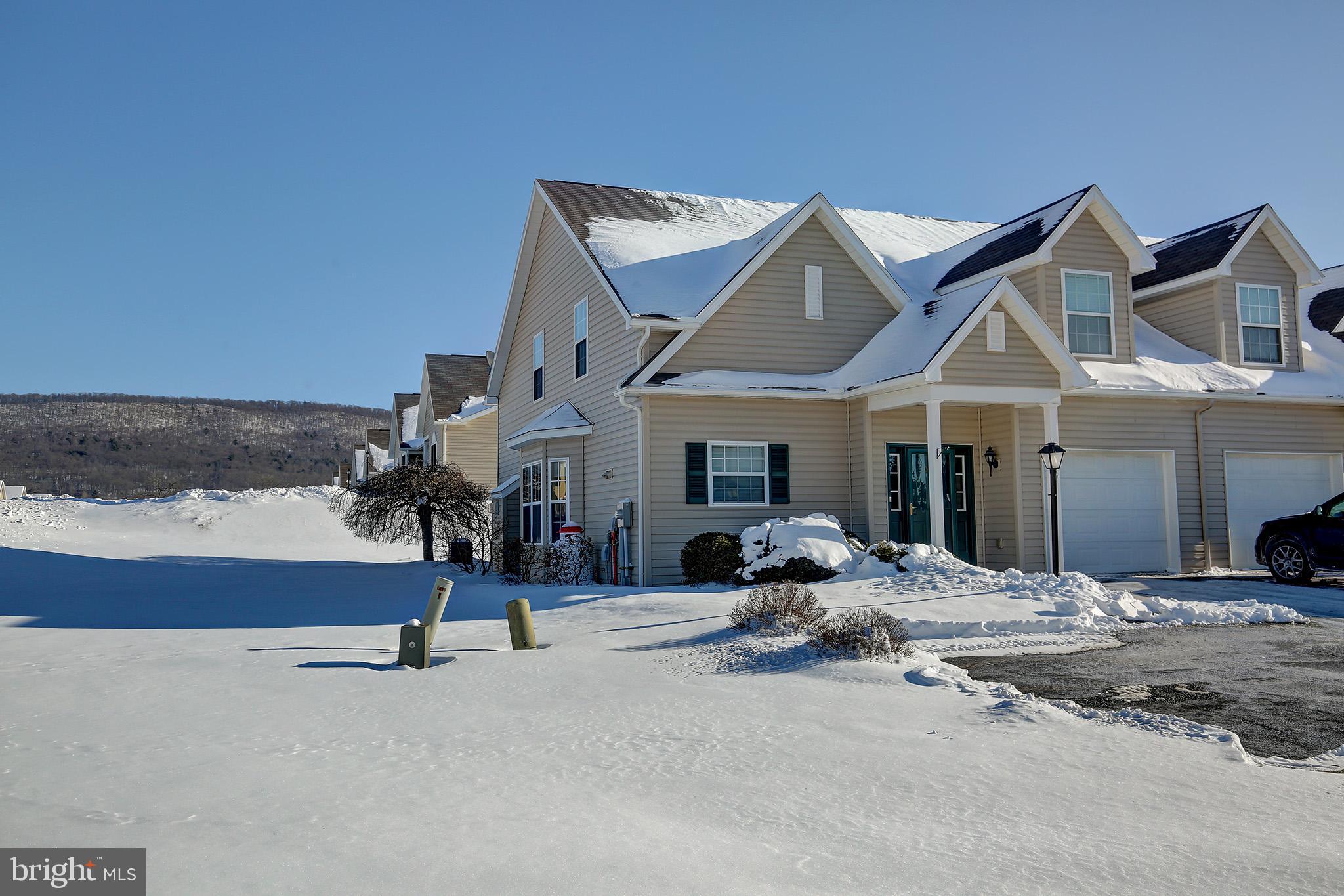 STONY POINTE - Residential